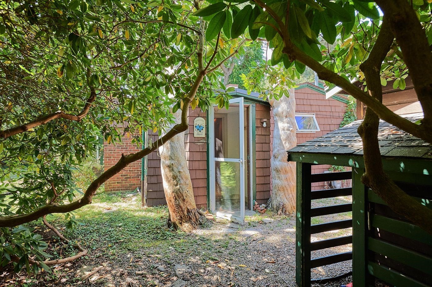 27 & 29 Farrington Avenue Property Photo 22