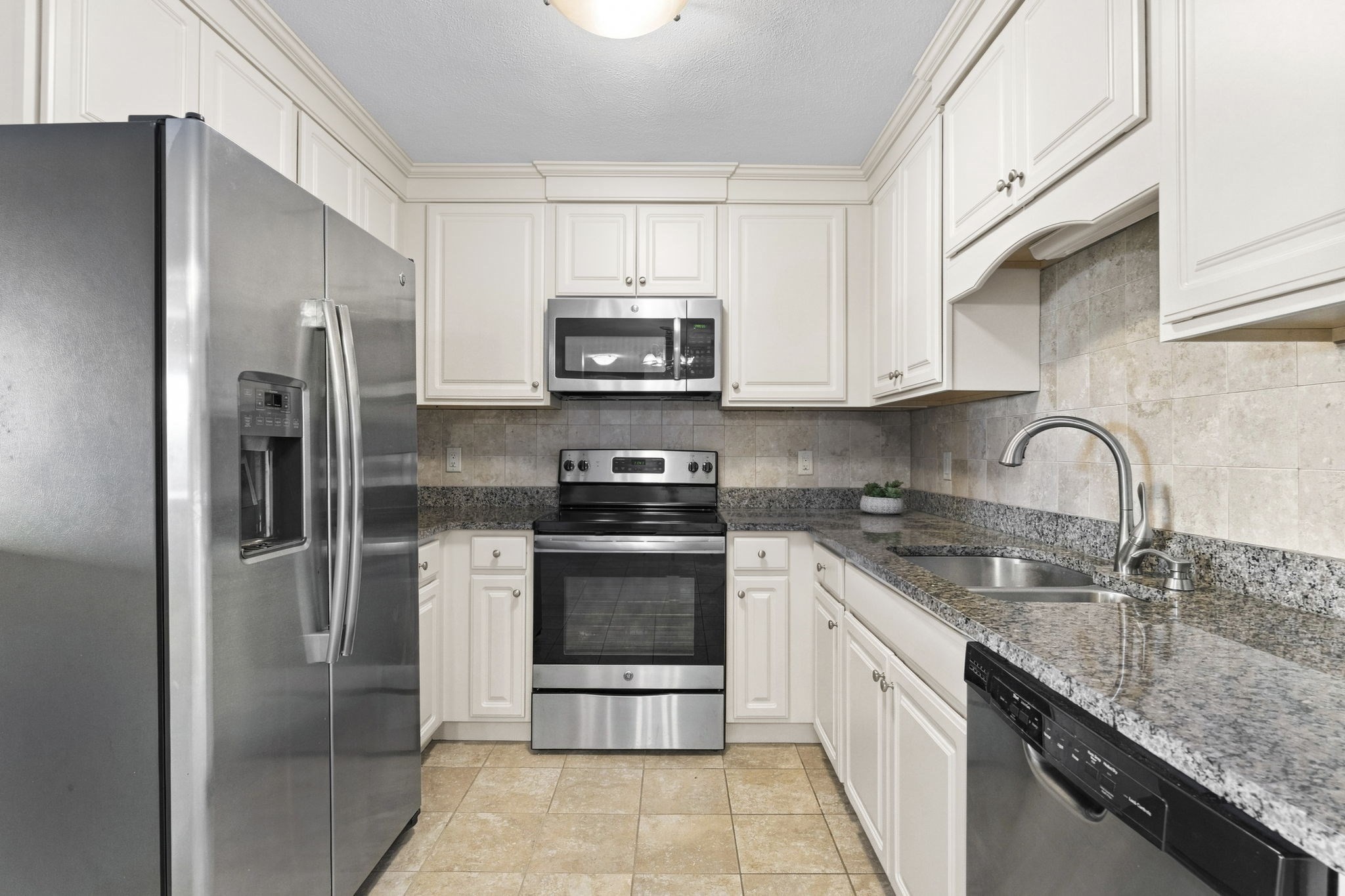 54-64 Broad Reach # 105 Property Photo 6