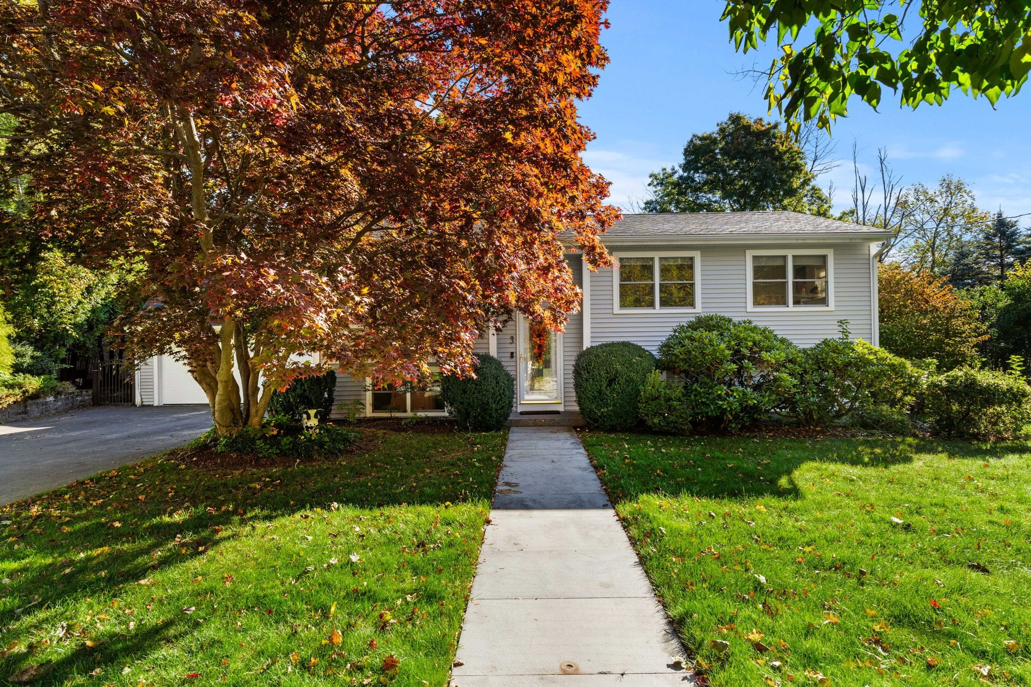 3 Lavalley Ln Property Photo 1