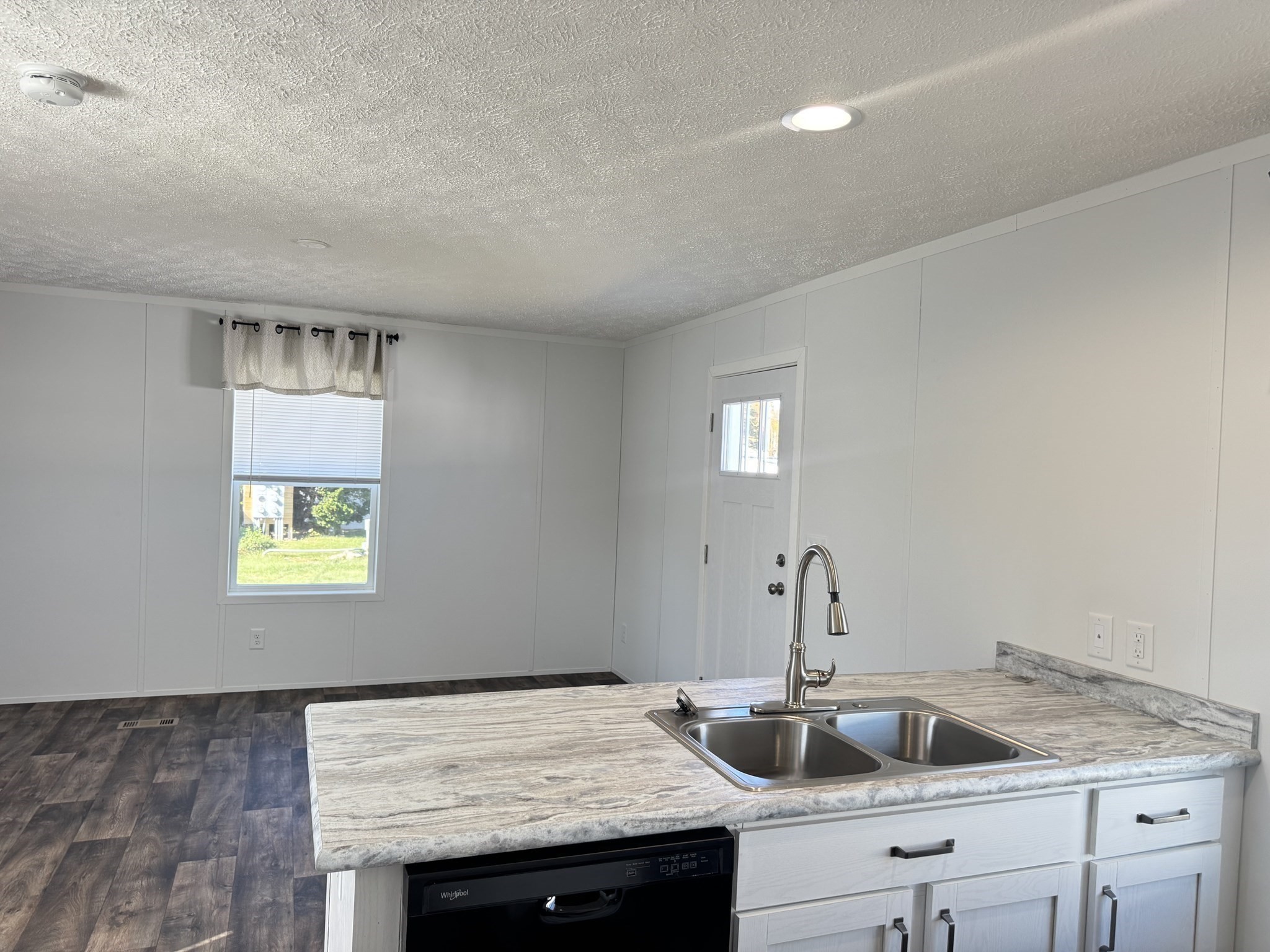 131 Washington Street # 25 Property Photo 9