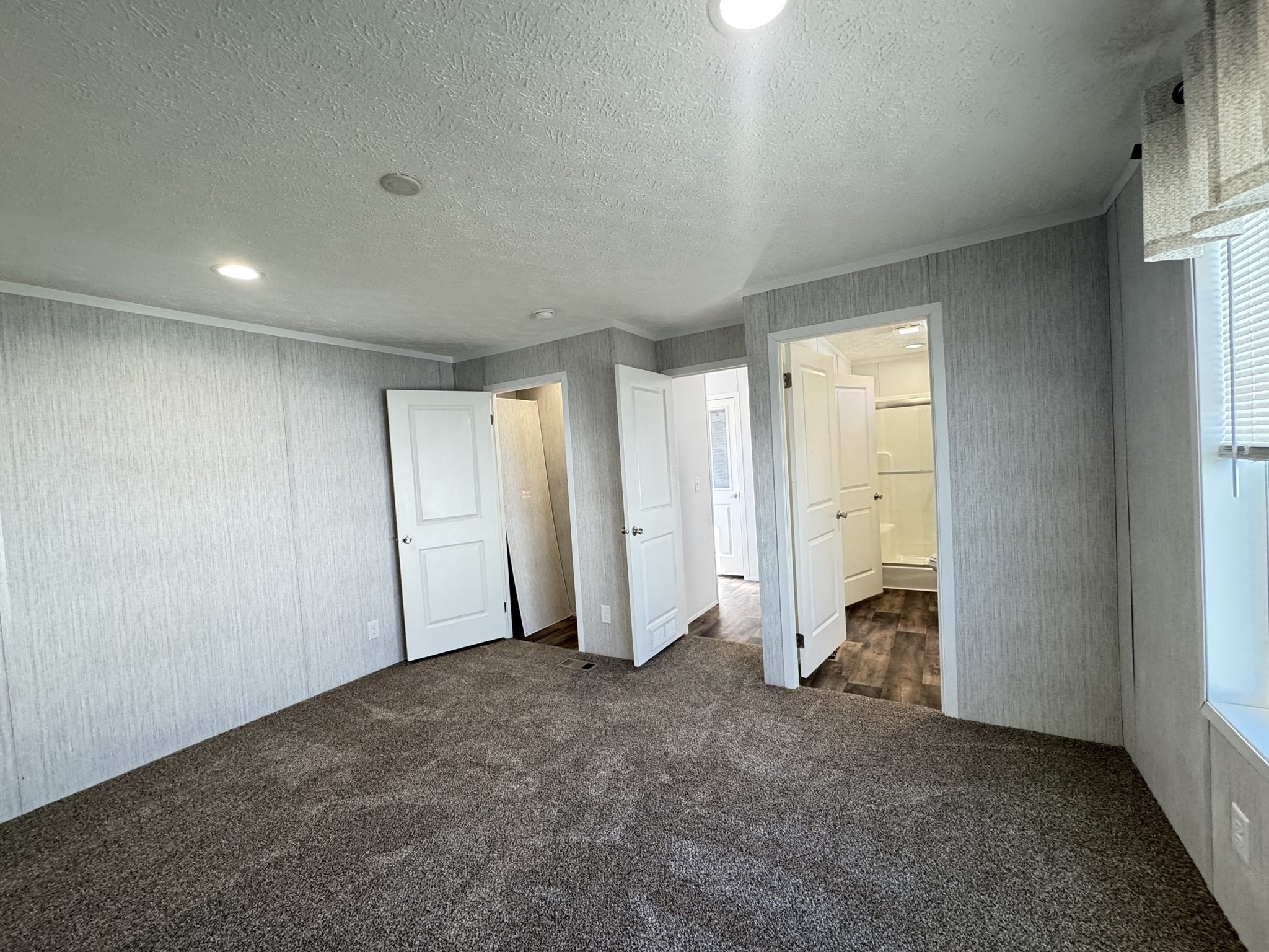 131 Washington Street # 25 Property Photo 12