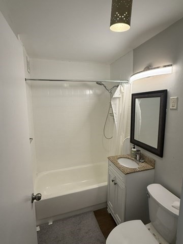 44 Washington St # 506 Property Photo 7