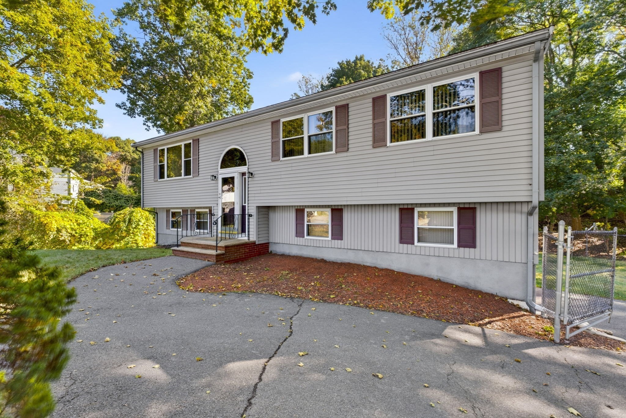 4 Wildwood Terrace Property Photo 6