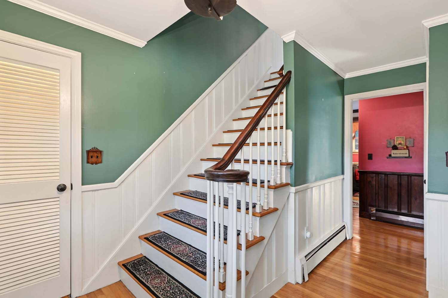 65 Sherman Ave Property Photo 4