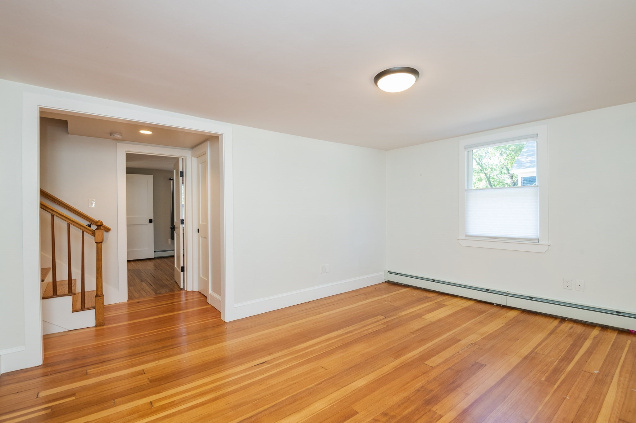4 Pleasant St Property Photo 15