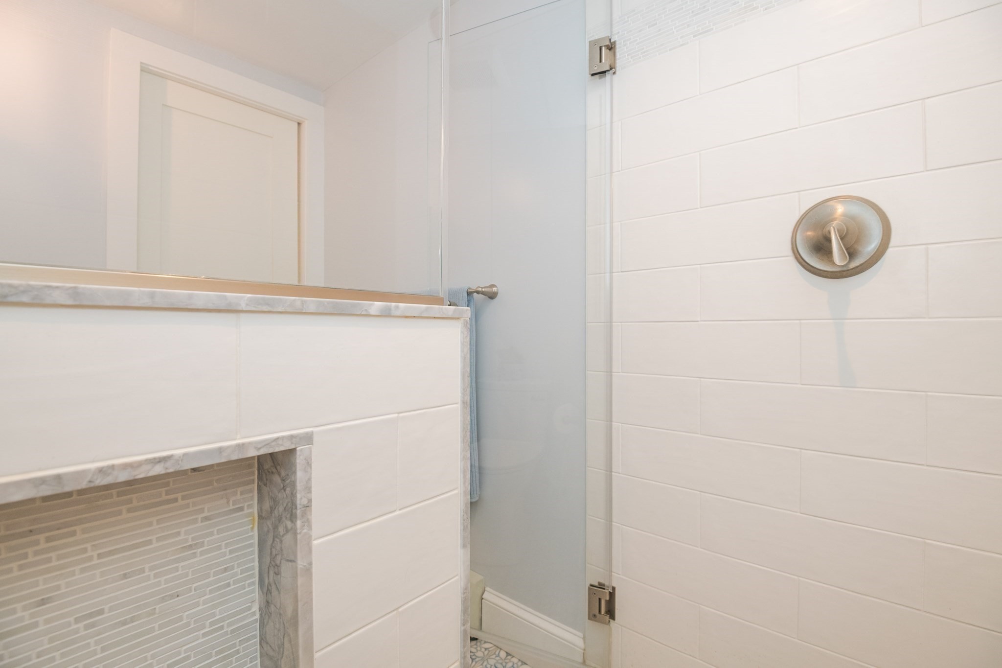4 Pleasant St Property Photo 18