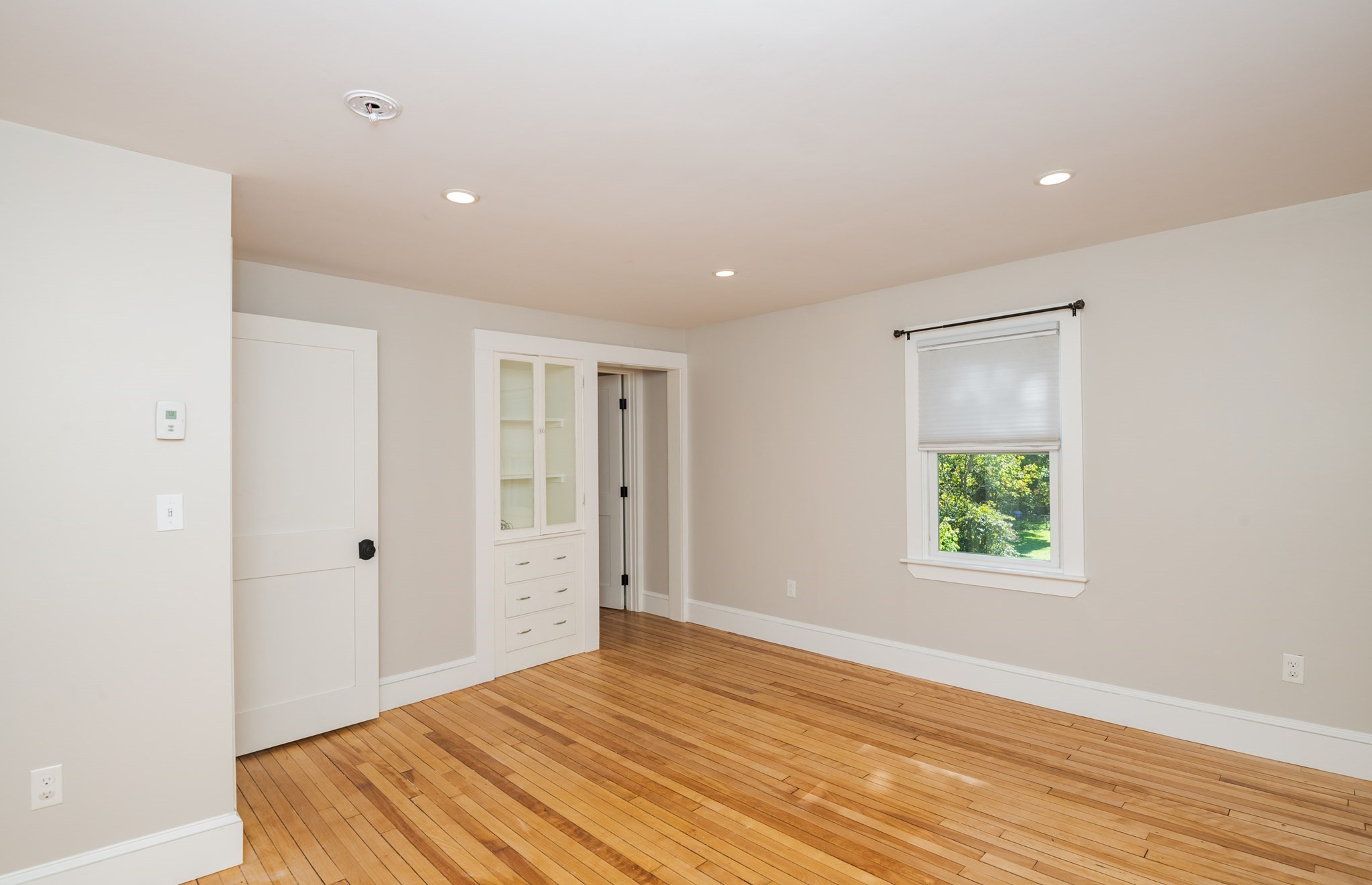 4 Pleasant St Property Photo 31