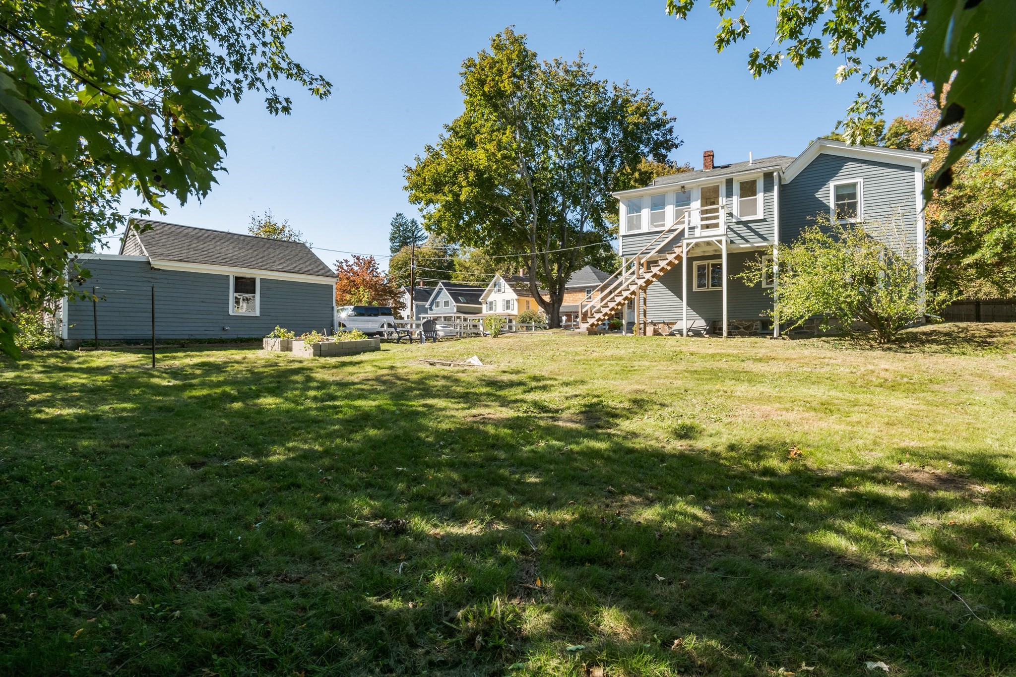 4 Pleasant St Property Photo 39