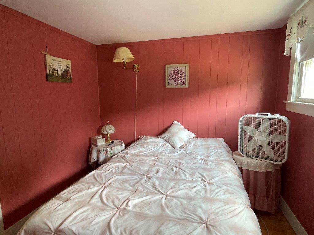 77 Newton Property Photo 22