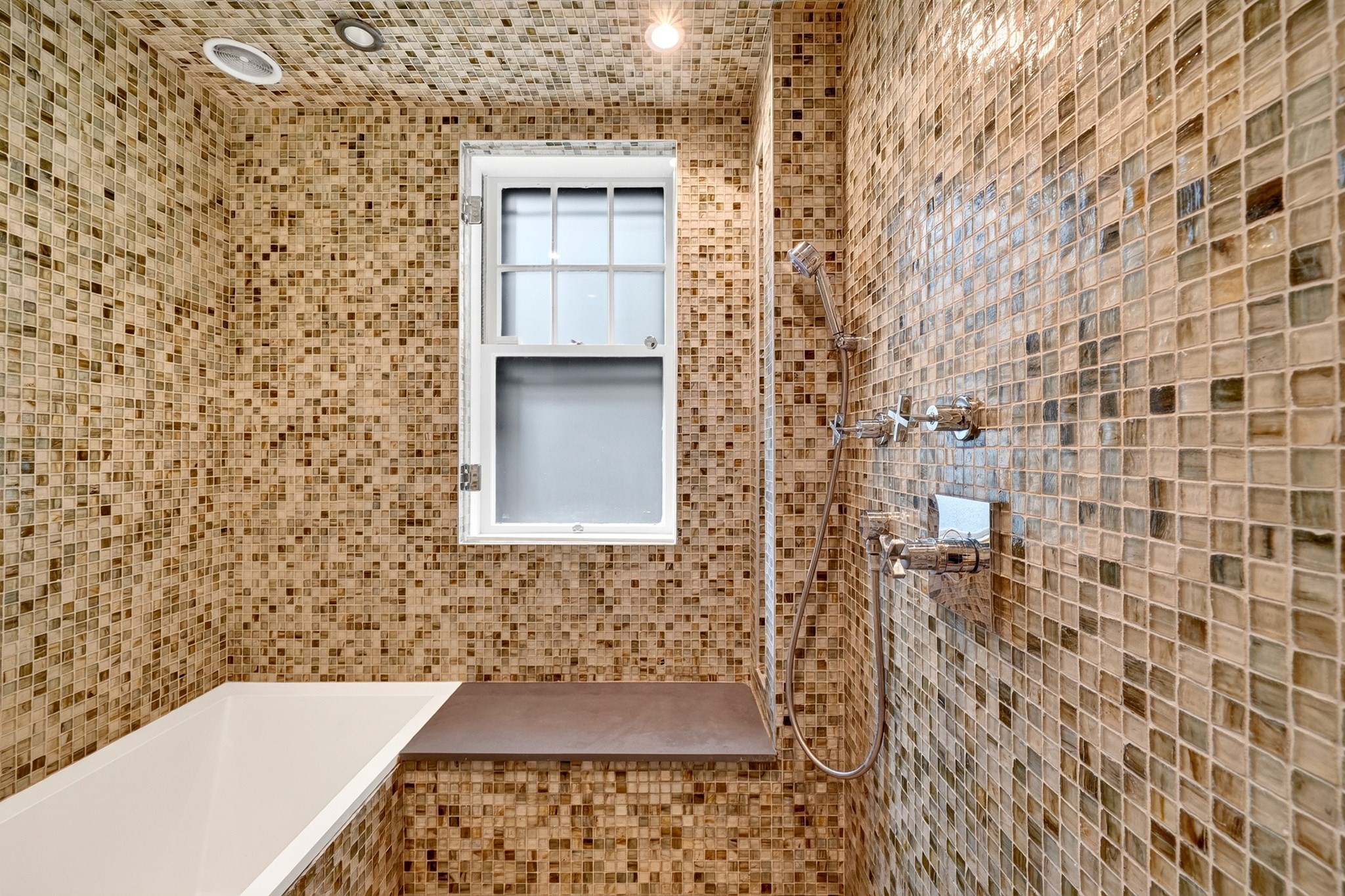 31 Linnaean St # 2 Property Photo 33