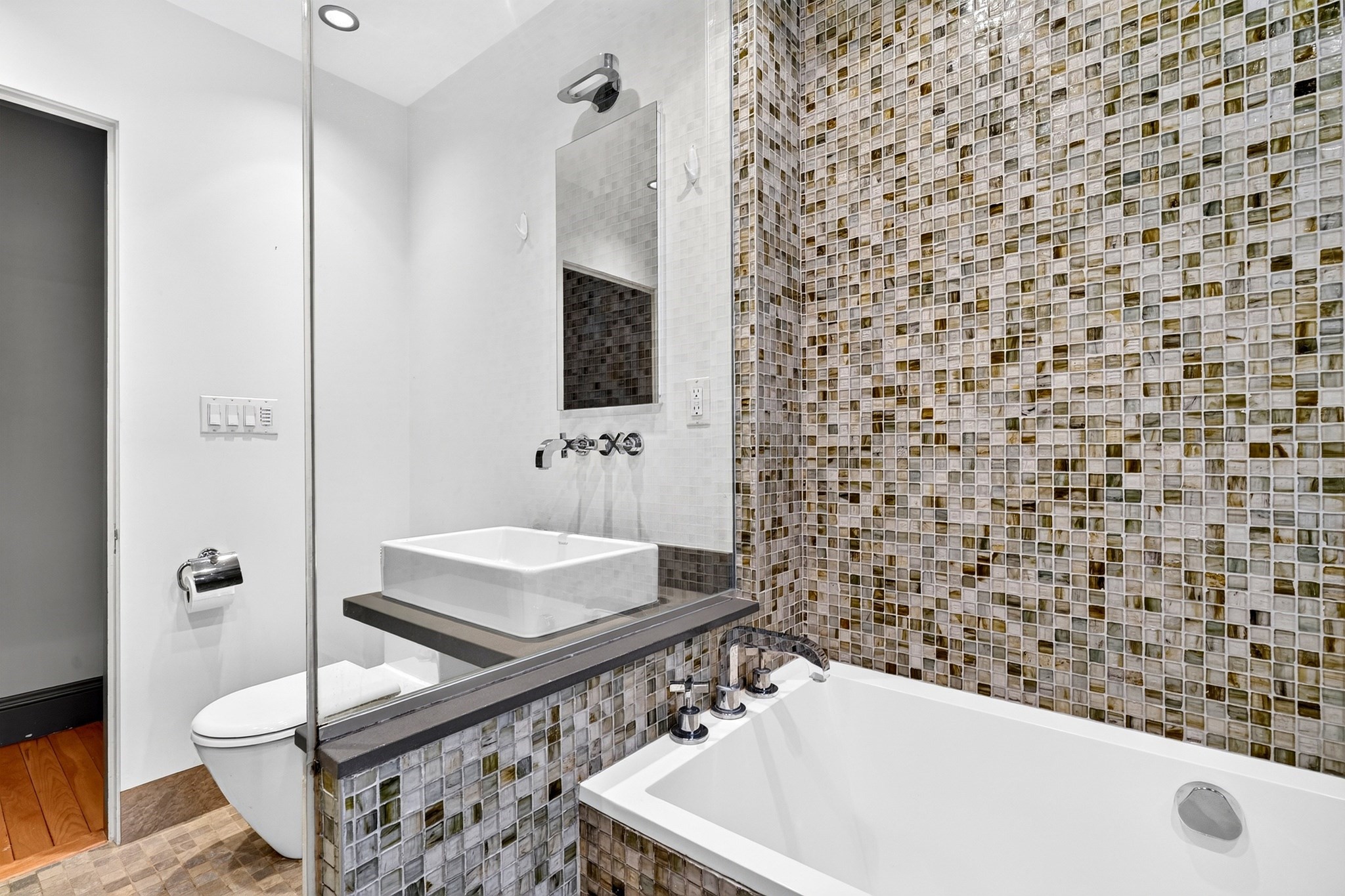 31 Linnaean St # 2 Property Photo 34