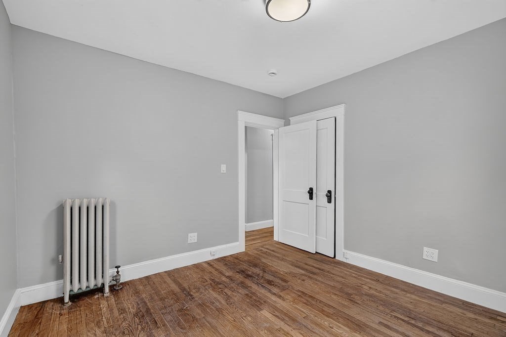 16 Glenrose Rd # 1 Property Photo 12