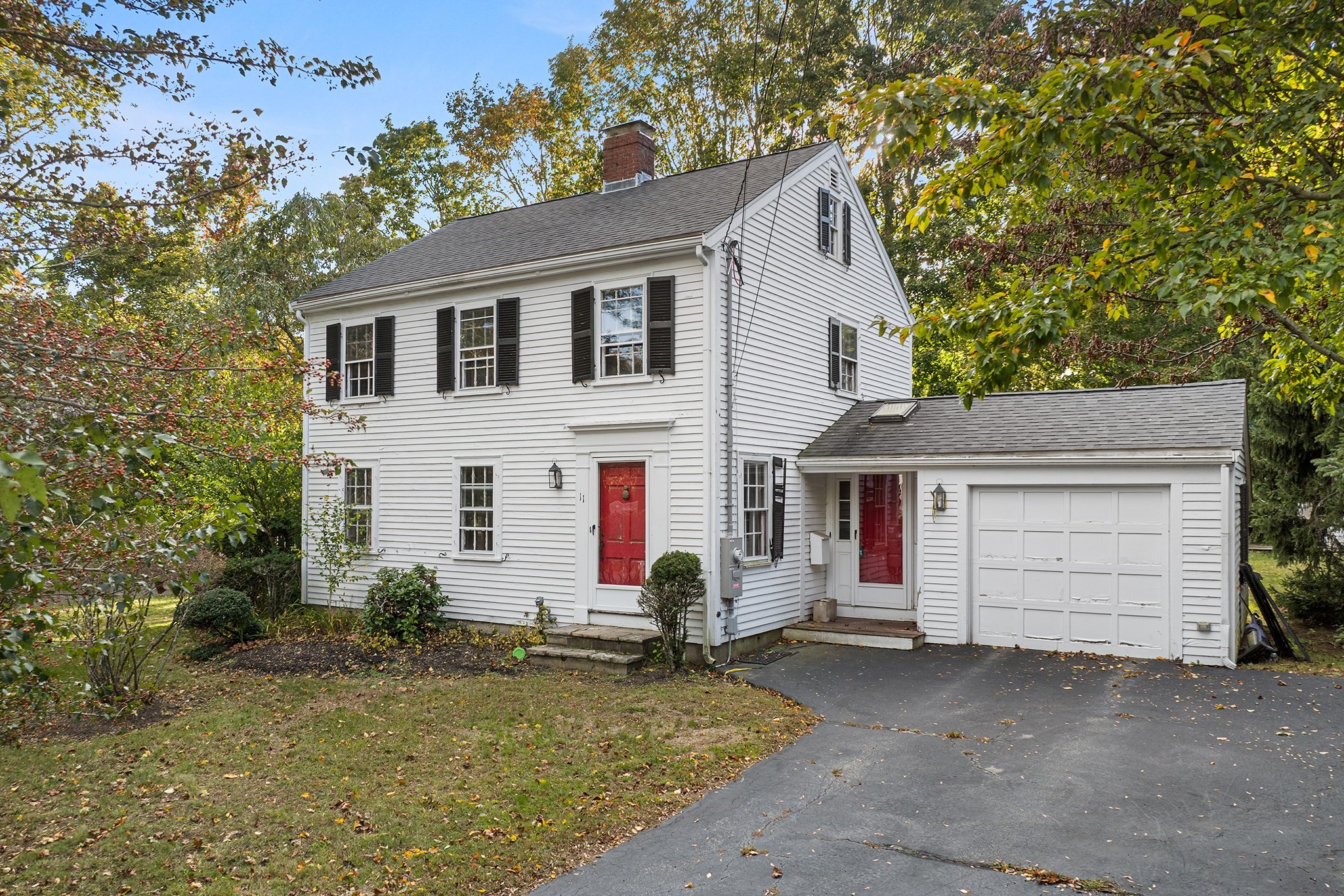 11 Arnold Rd Property Photo 2