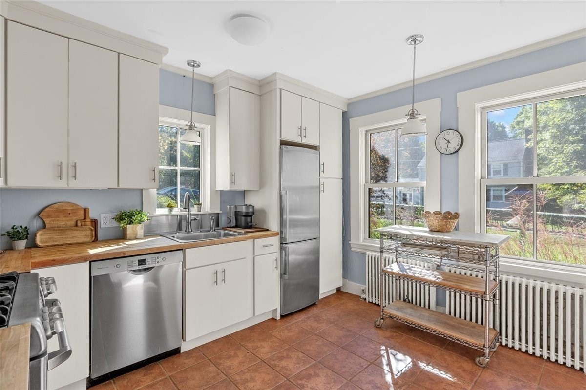 87 Rockland Place Property Photo 10
