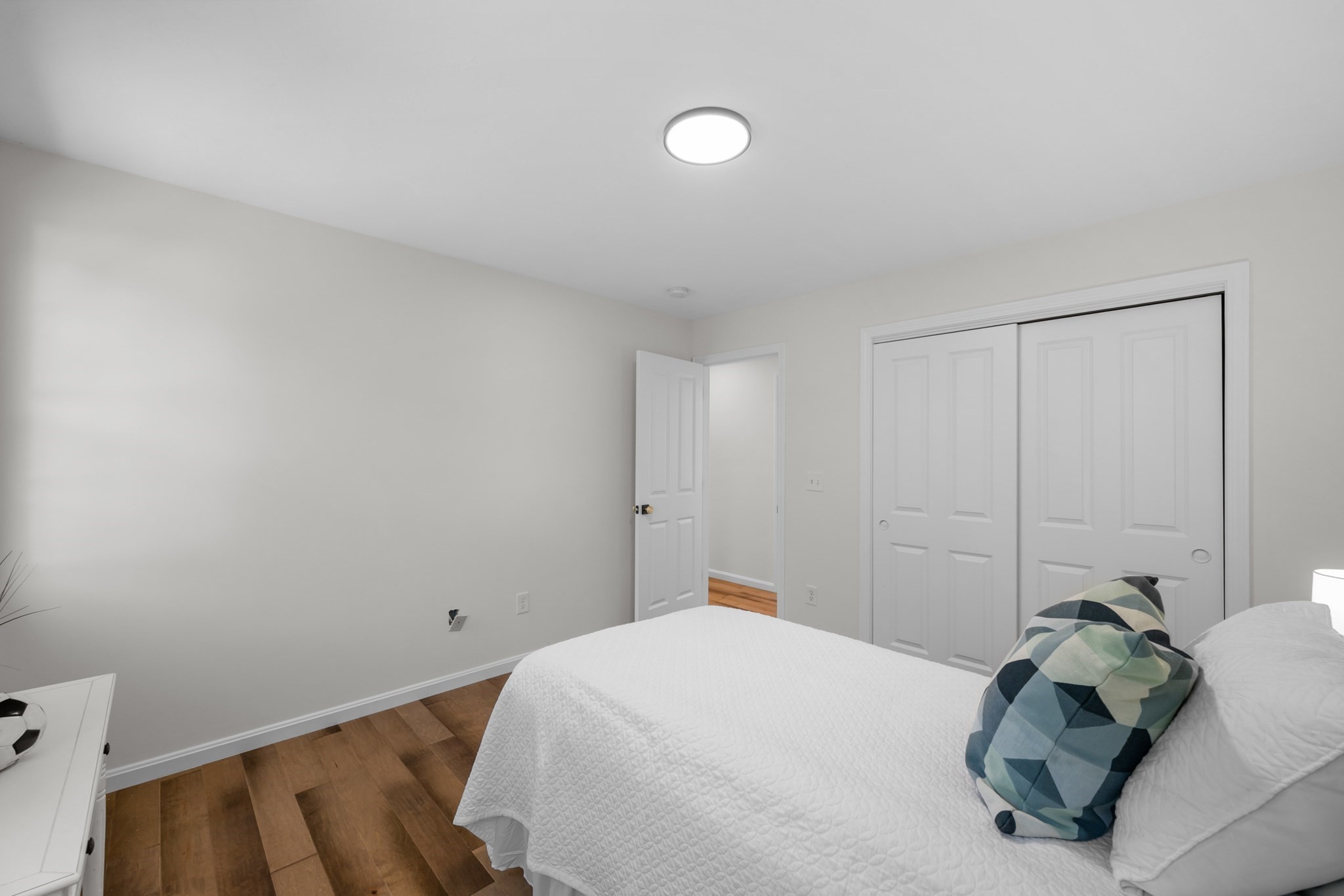 128 Memorial Dr # 128 Property Photo 16