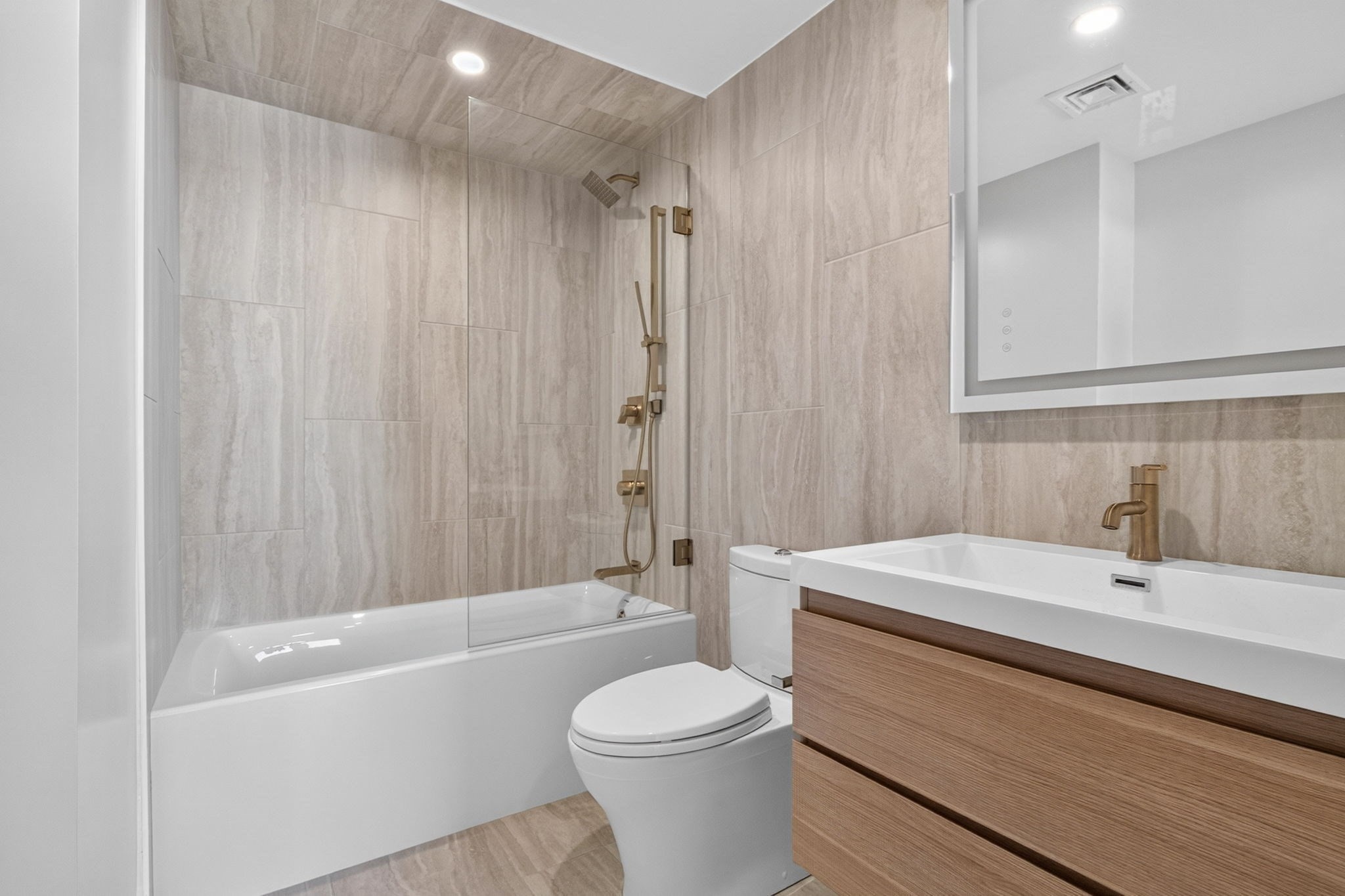 125 Lowell Street # 603 Property Photo 14