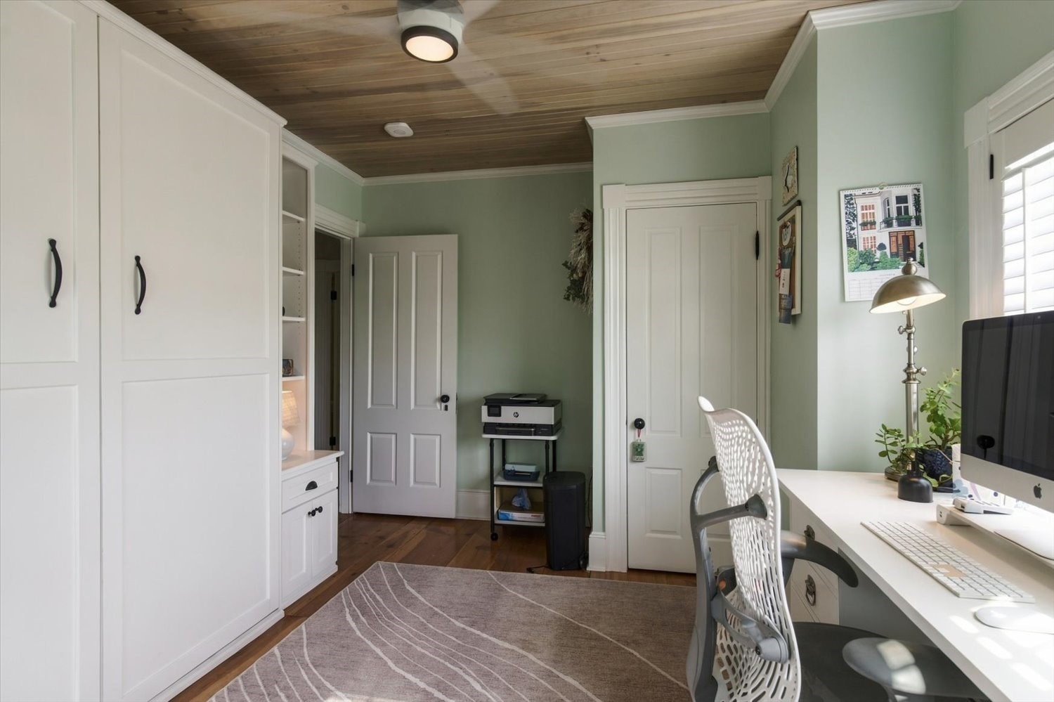 51 Temple Street Property Photo 9