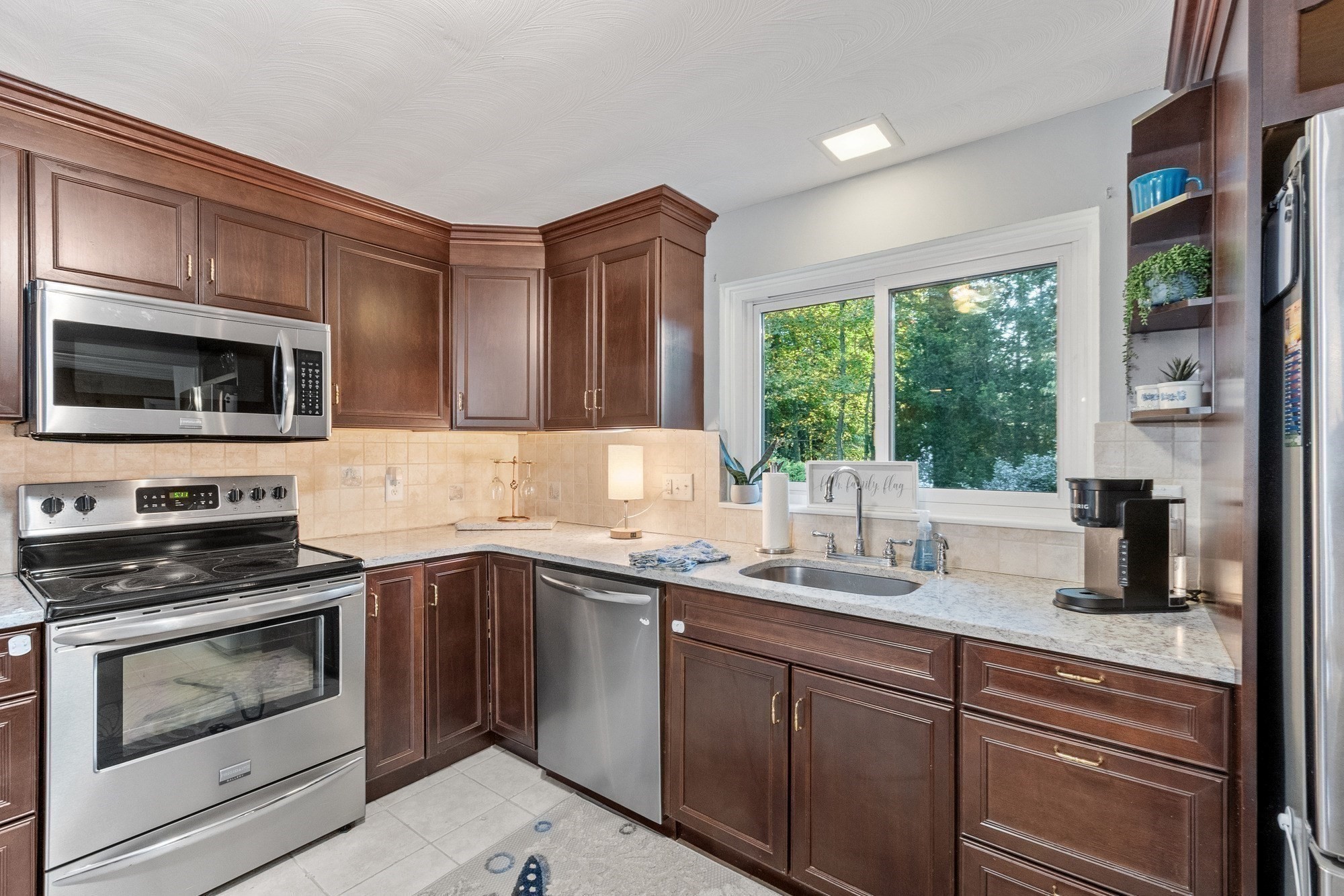 26 Samuel Road Property Photo 9