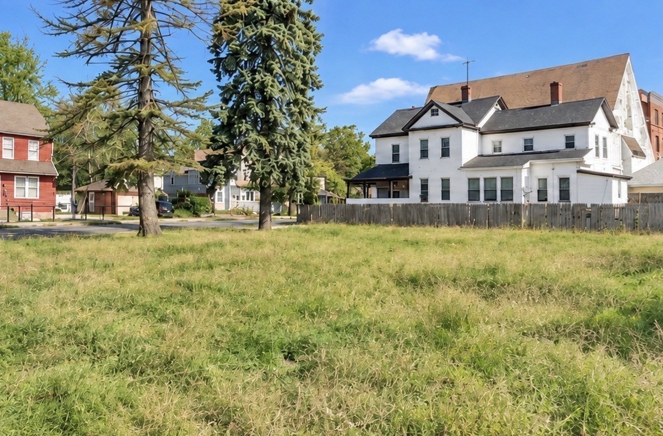 67 Thompson Street Property Photo 16