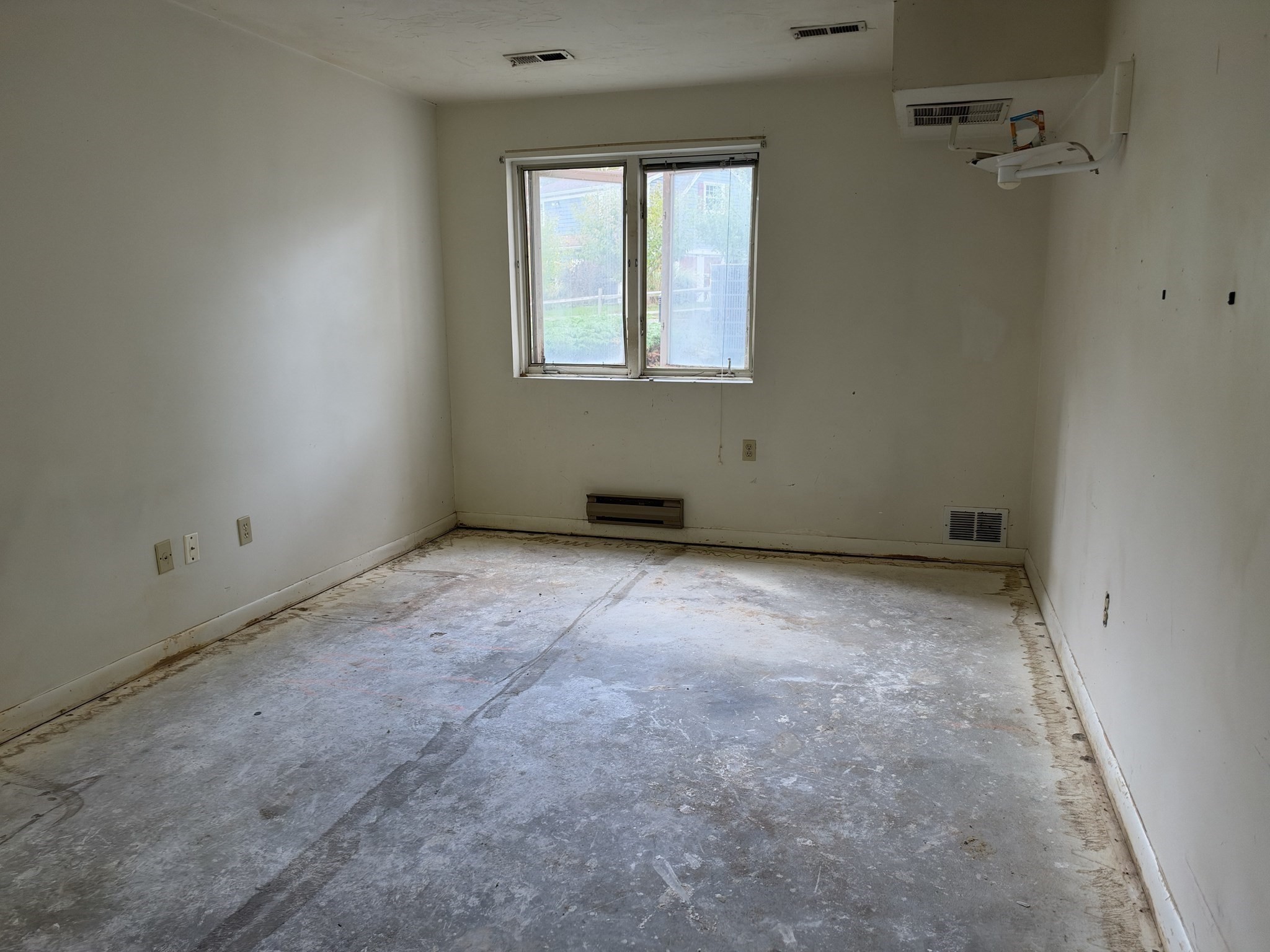 20 Chapman St # 102 Property Photo 11