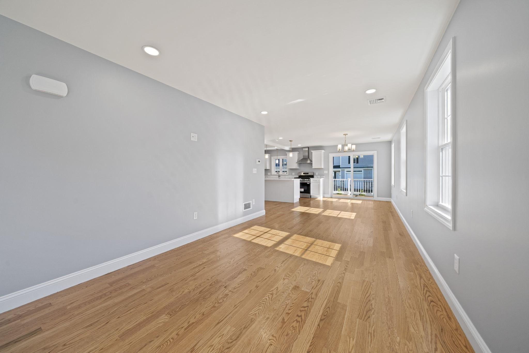 18 Toscano # B Property Photo 5