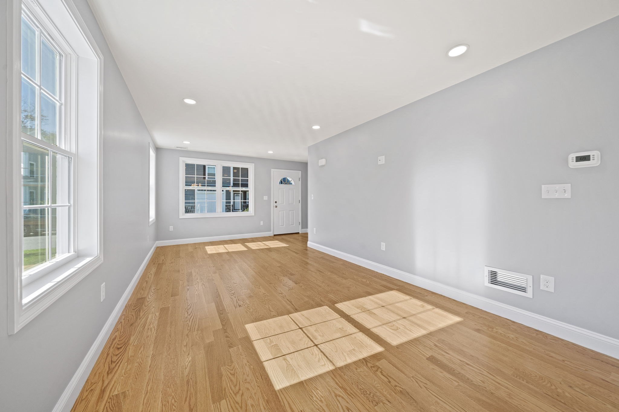 18 Toscano # B Property Photo 9