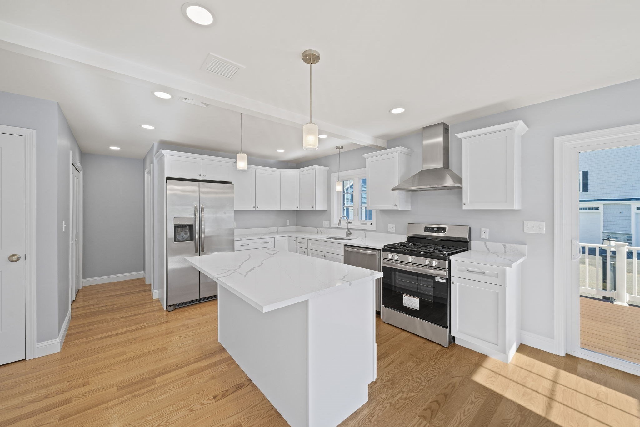 18 Toscano # B Property Photo 15