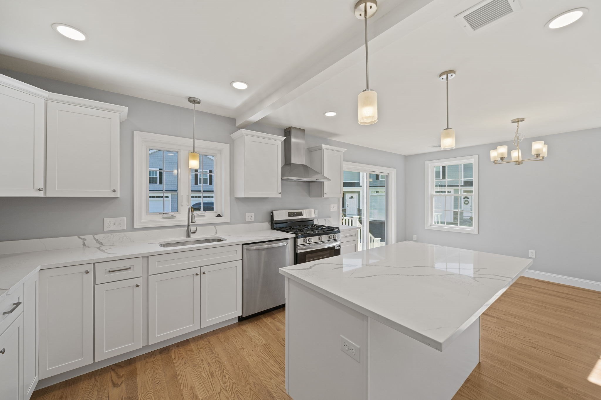 18 Toscano # B Property Photo 19