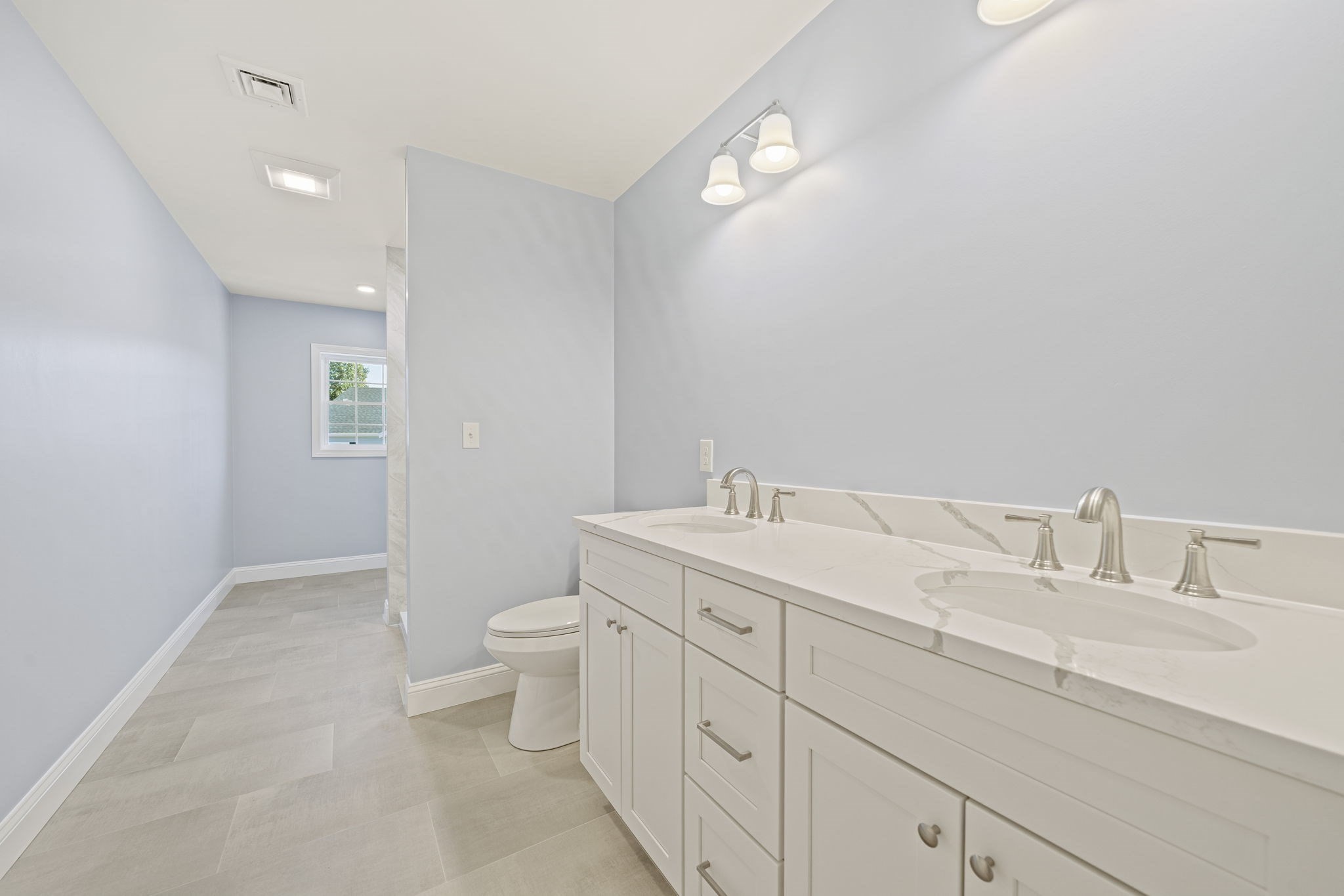 18 Toscano # B Property Photo 25