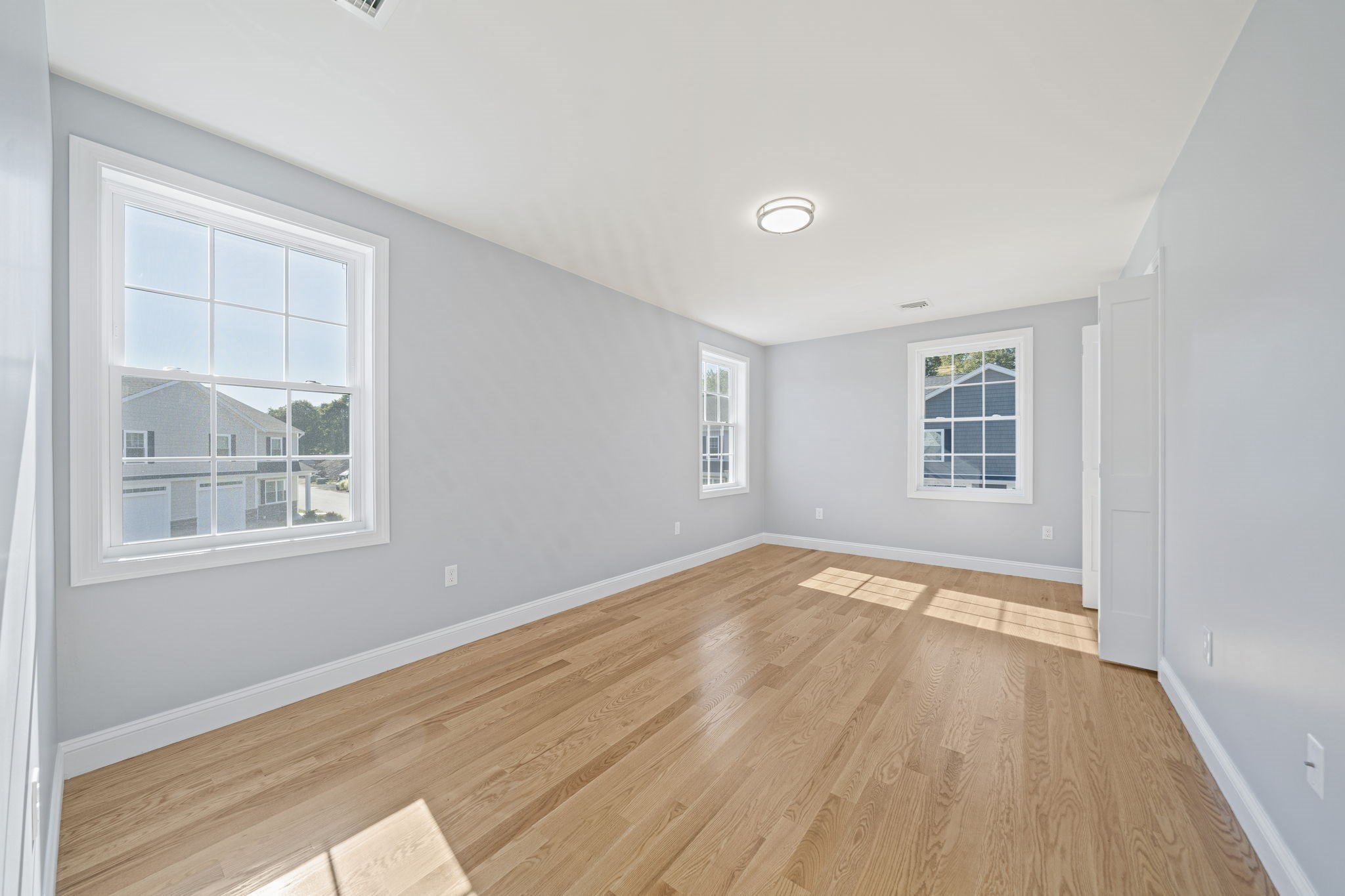 18 Toscano # B Property Photo 28