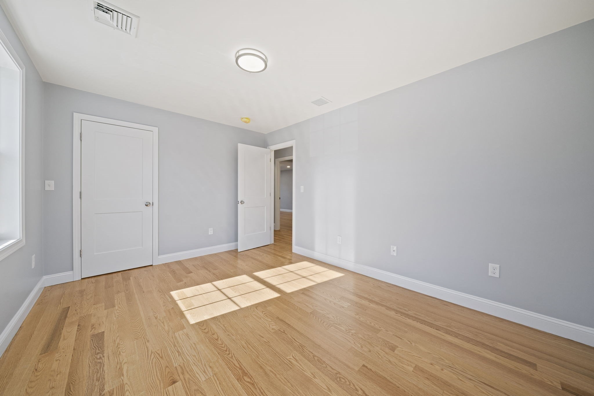 18 Toscano # B Property Photo 33