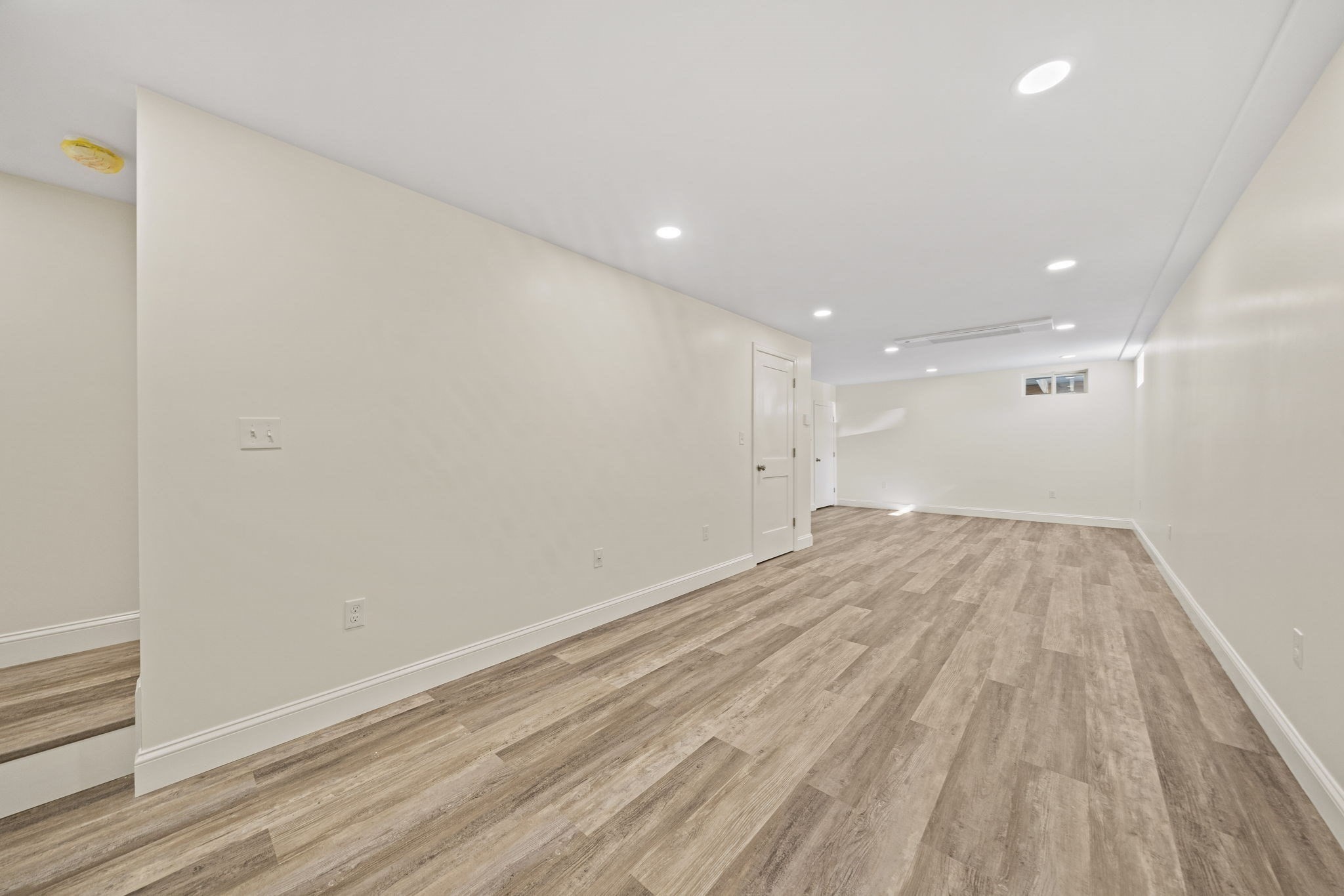 18 Toscano # B Property Photo 35