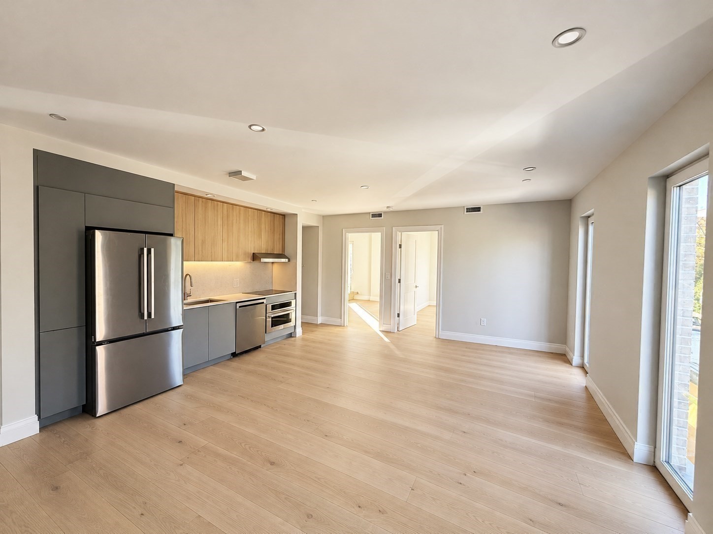 27 Kenilworth St. # 4 Property Photo 1