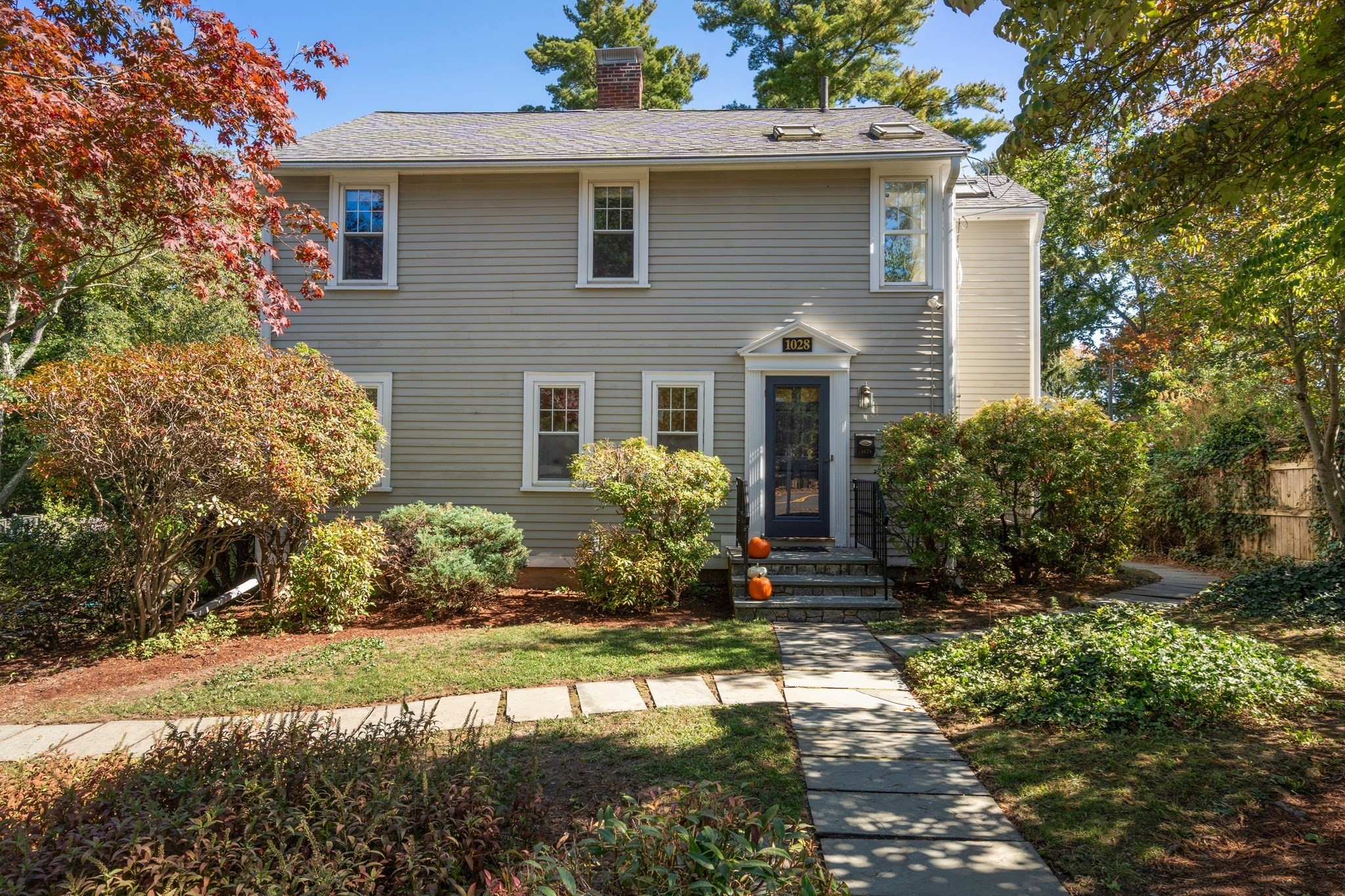 1028 Webster Street Property Photo 1