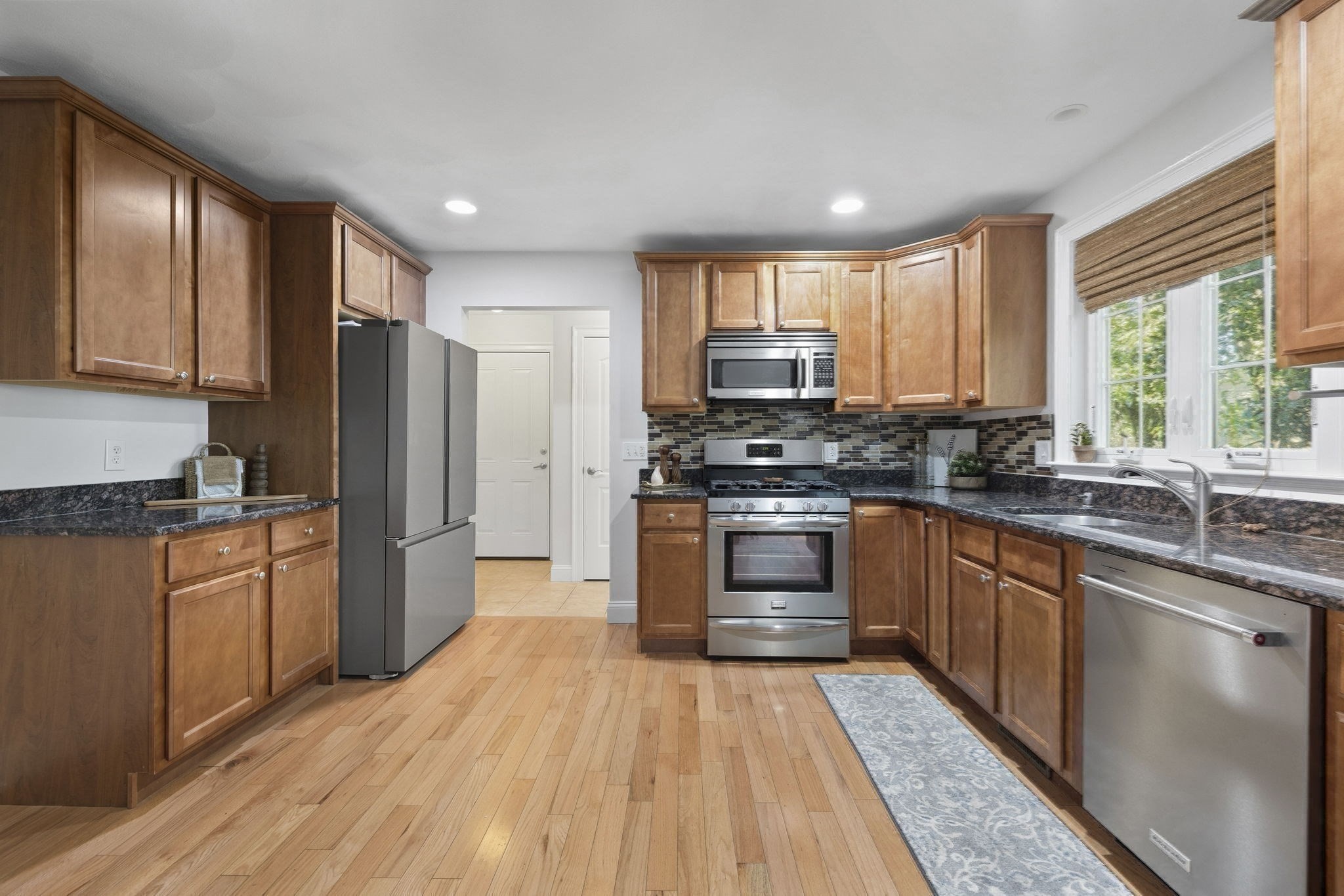 2a Auburn St # 2a Property Photo 7