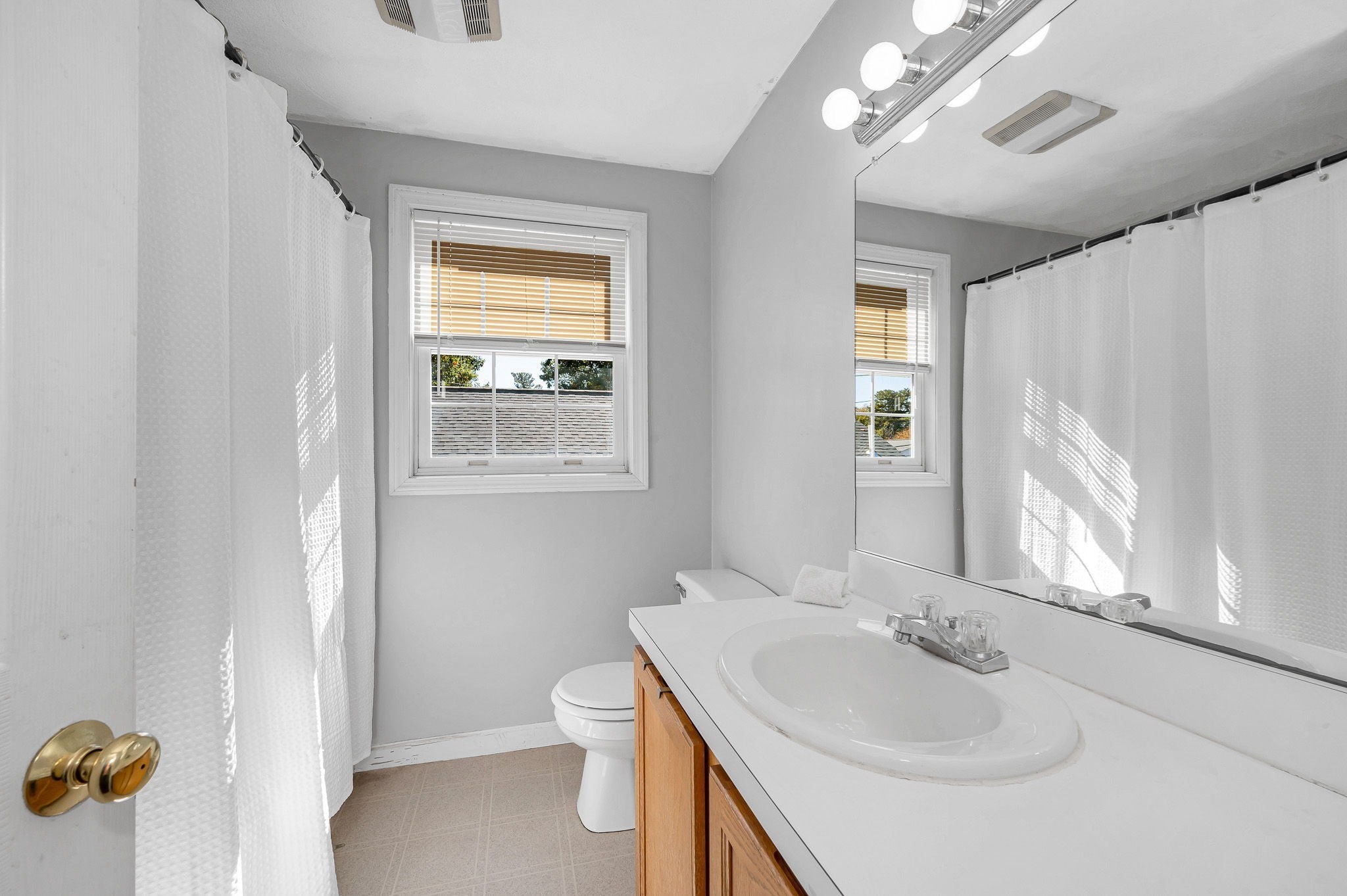 22-b Massachusetts Ave Property Photo 9