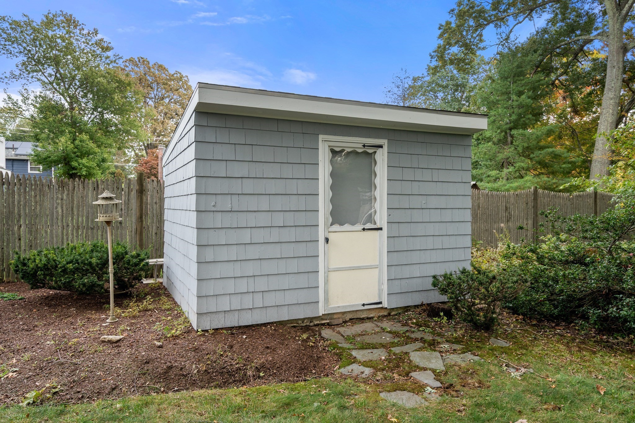 18 Julie Ave Property Photo 23