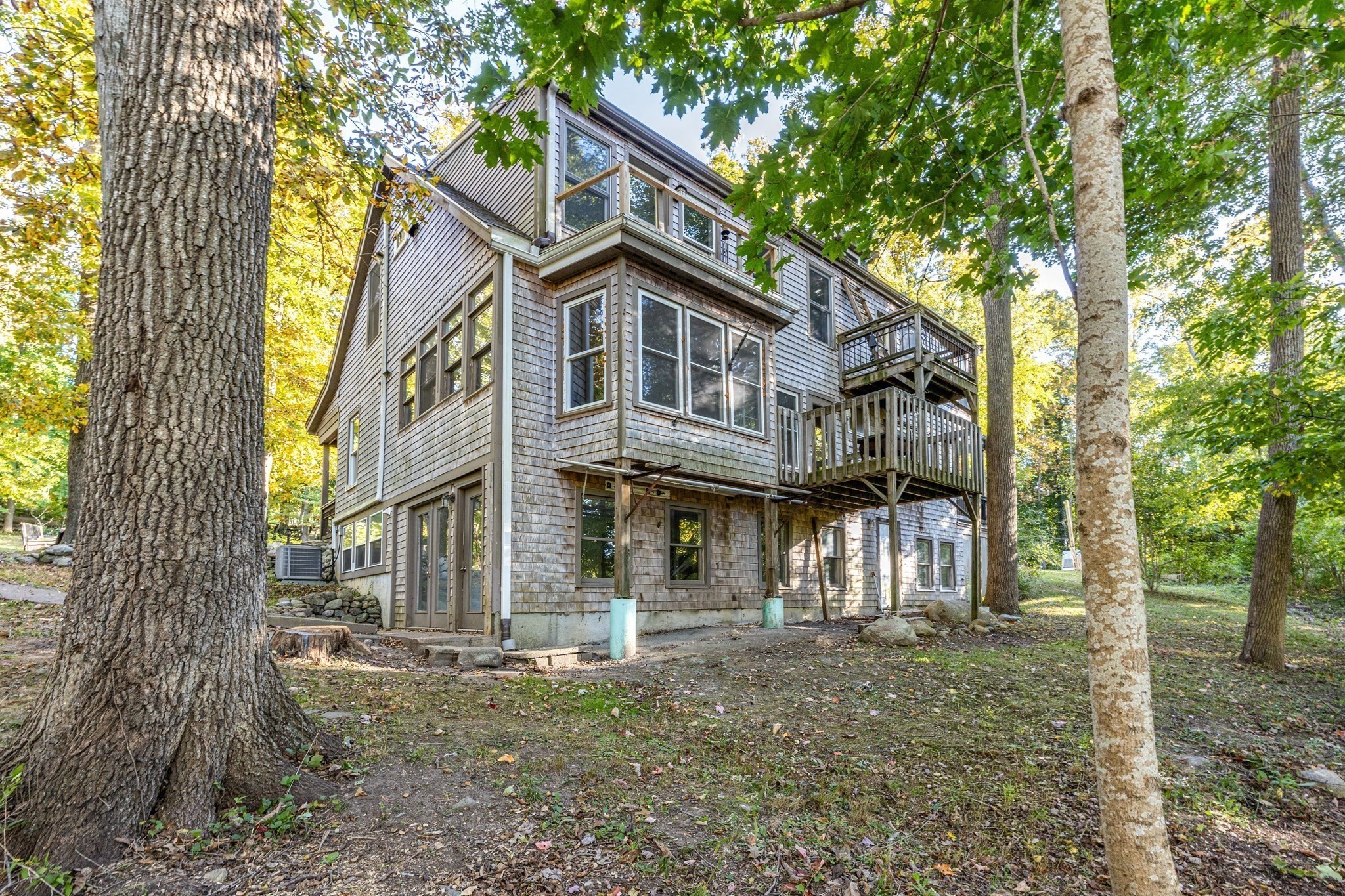454 Spring St Property Photo 17