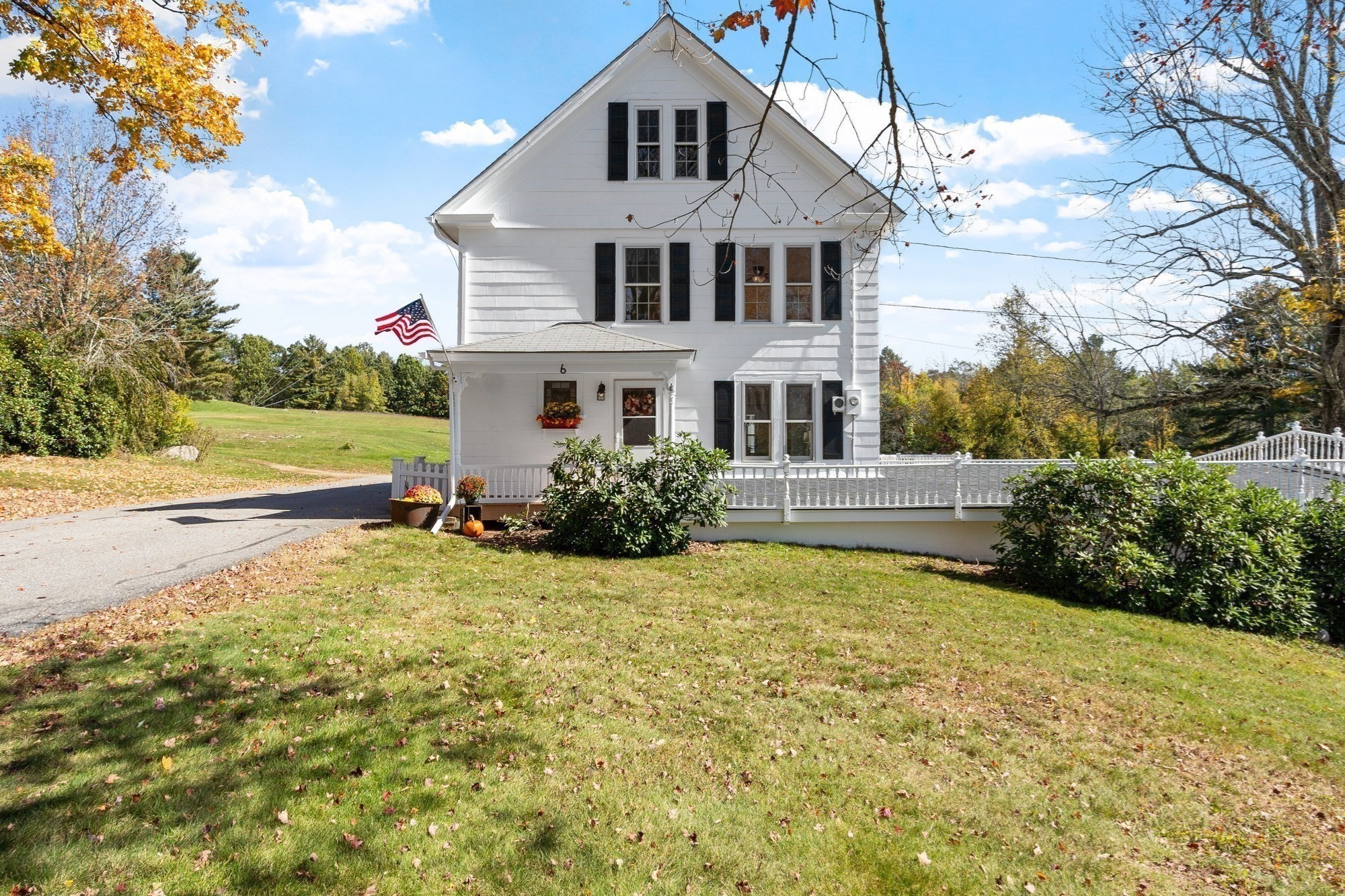 6 Weaver Farm Rd Property Photo 2