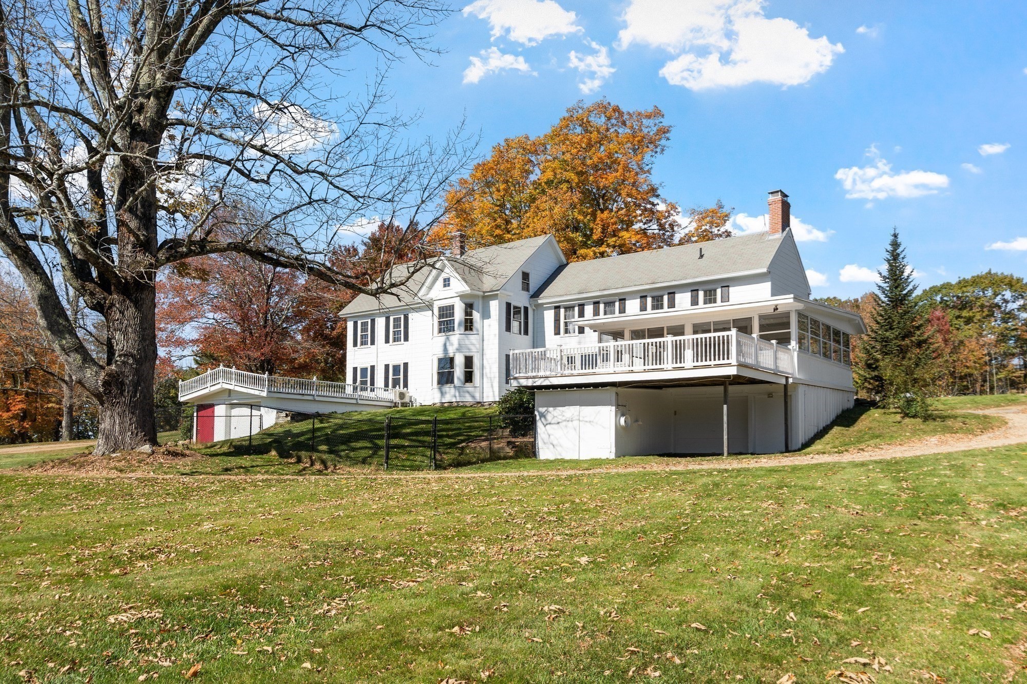 6 Weaver Farm Rd Property Photo 3