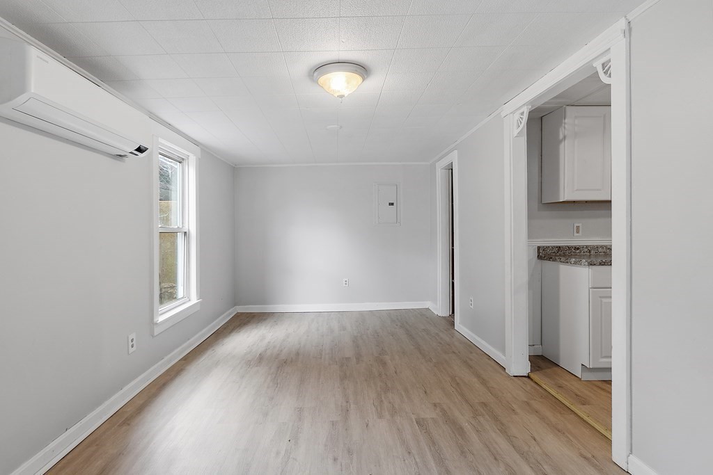 76 Columbus Property Photo 3