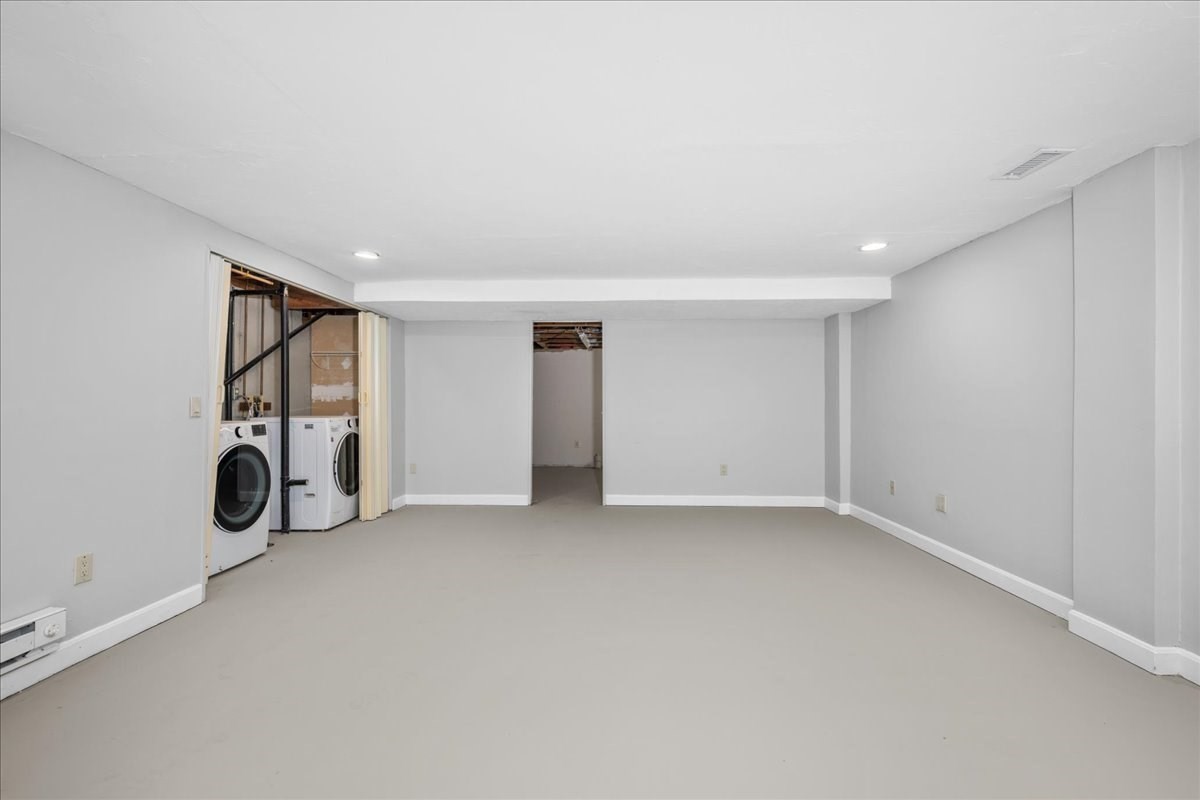 37 Eastern Point Dr # 35 Property Photo 32