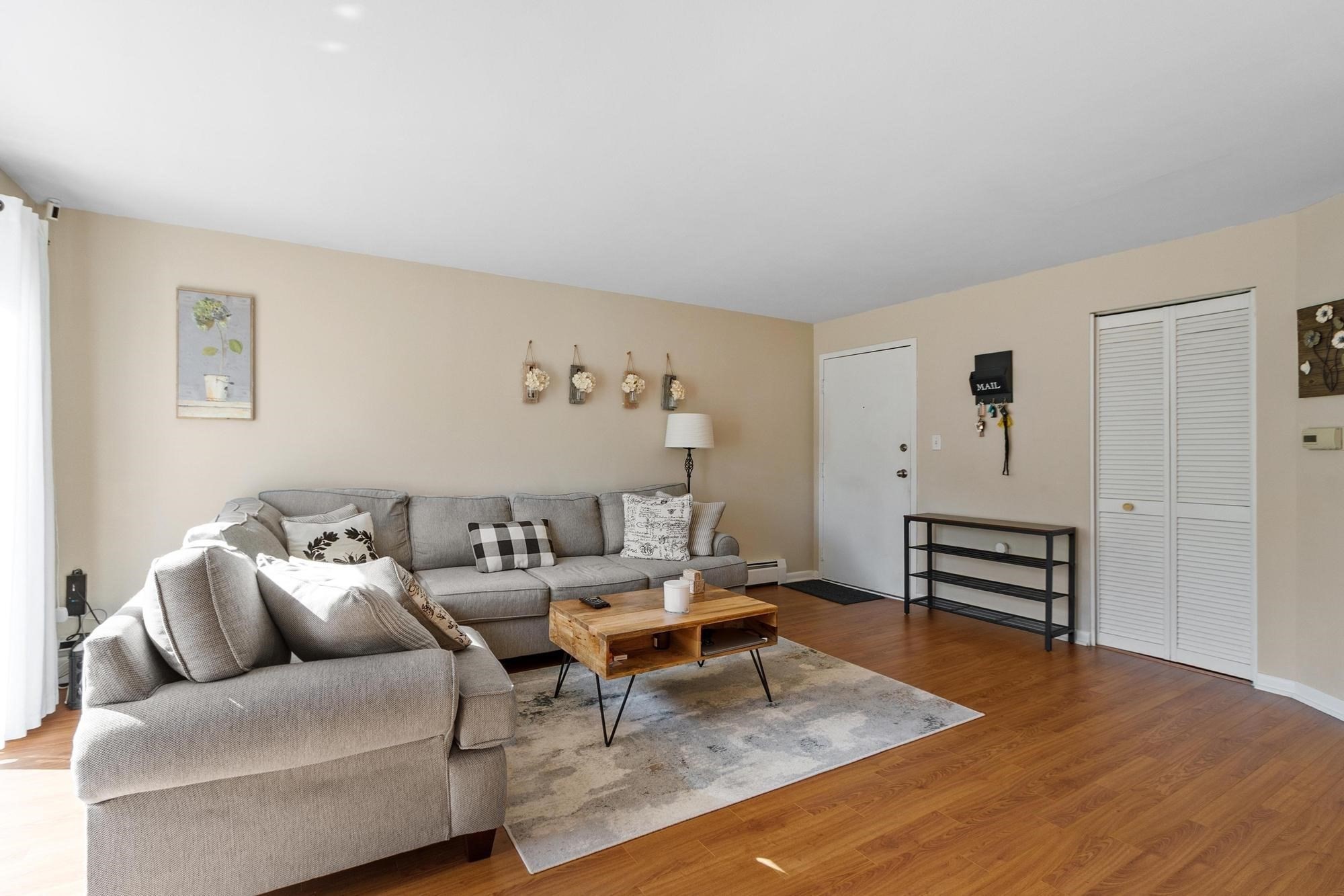 23 Edgelawn Ave # 5 Property Photo 2