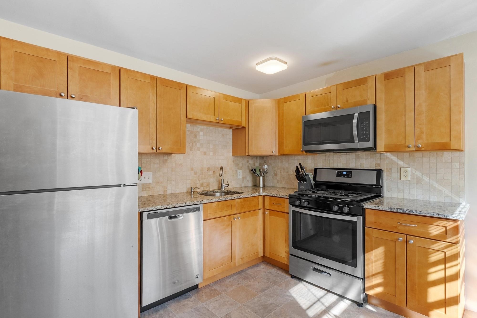 23 Edgelawn Ave # 5 Property Photo 5