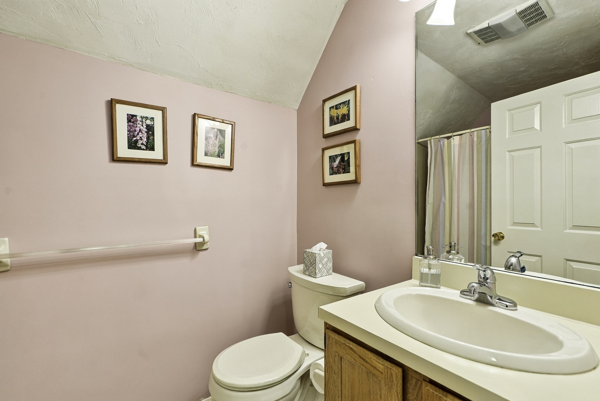 18 Union # 5 Property Photo 36
