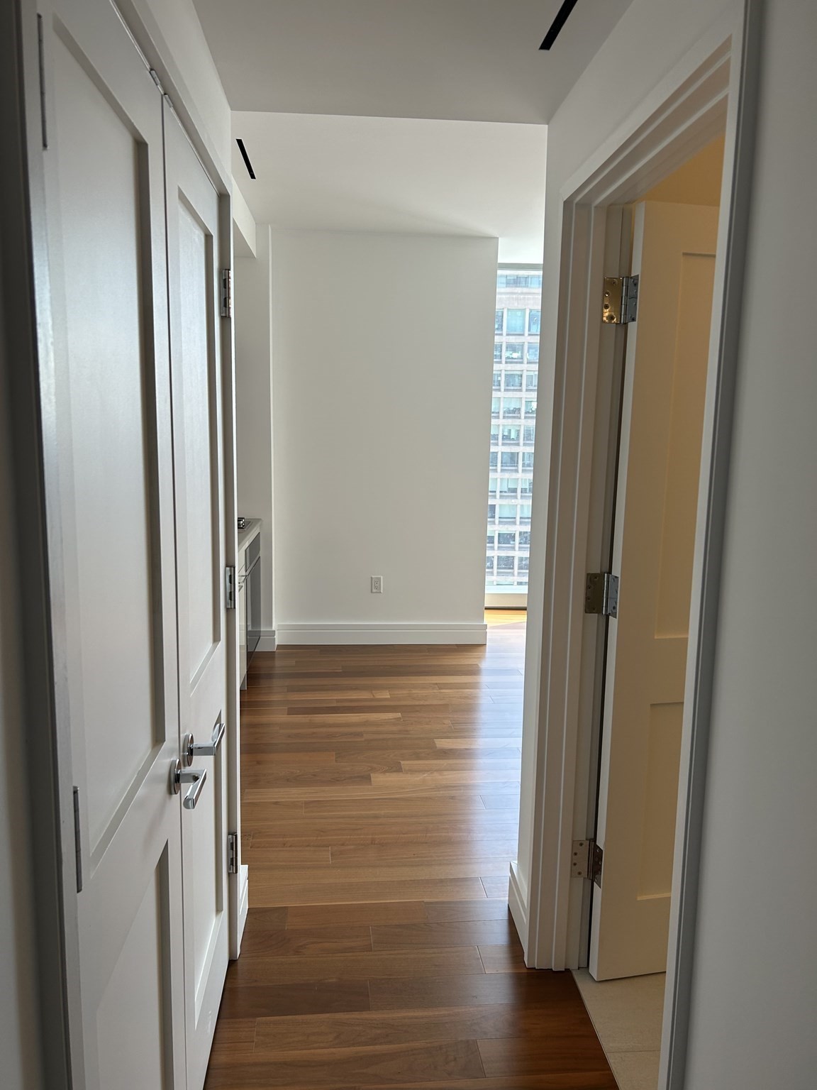 1 Dalton St # 2406 Property Photo 16