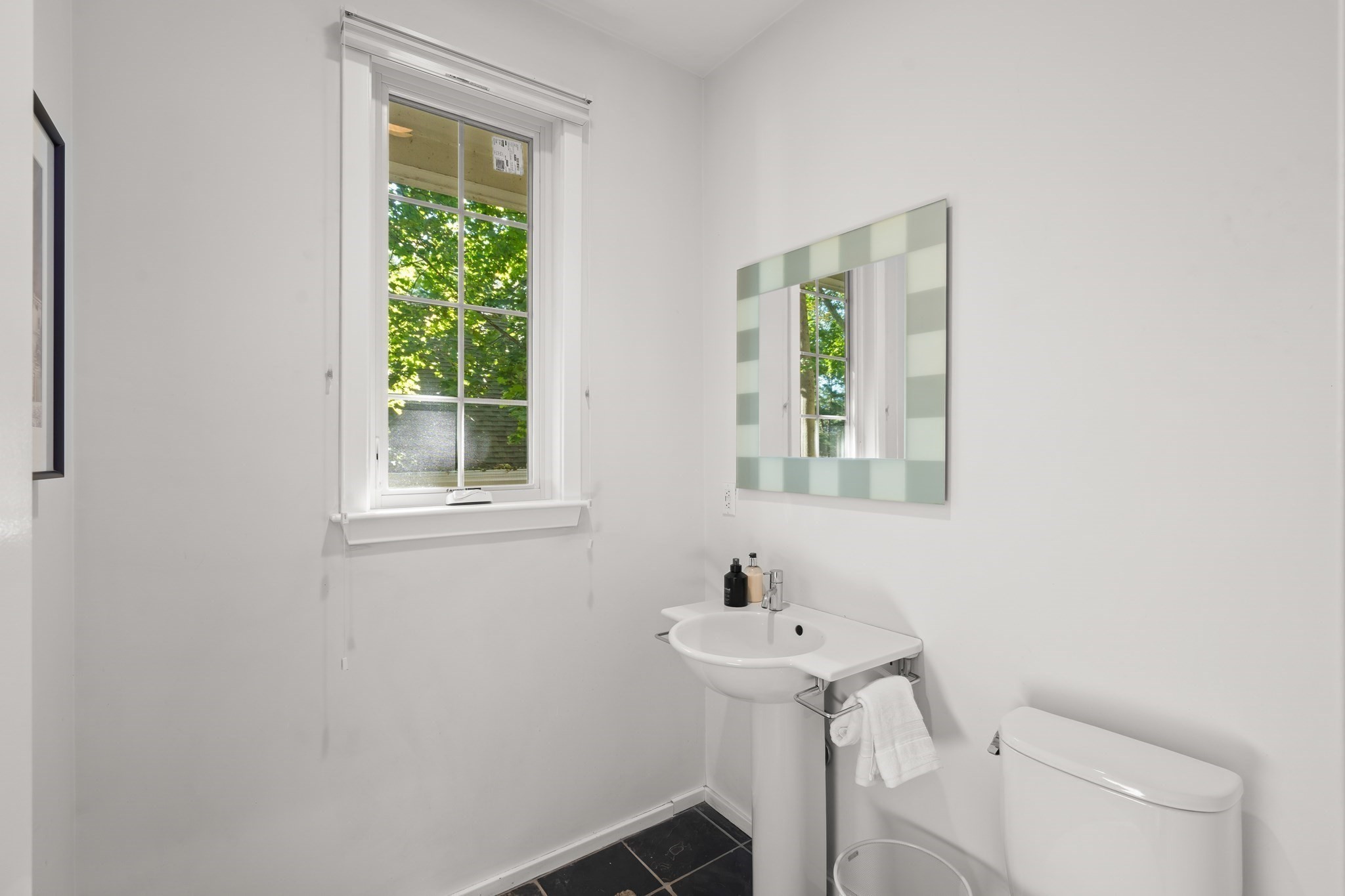 23-25 Woodbine St # 23 Property Photo 22