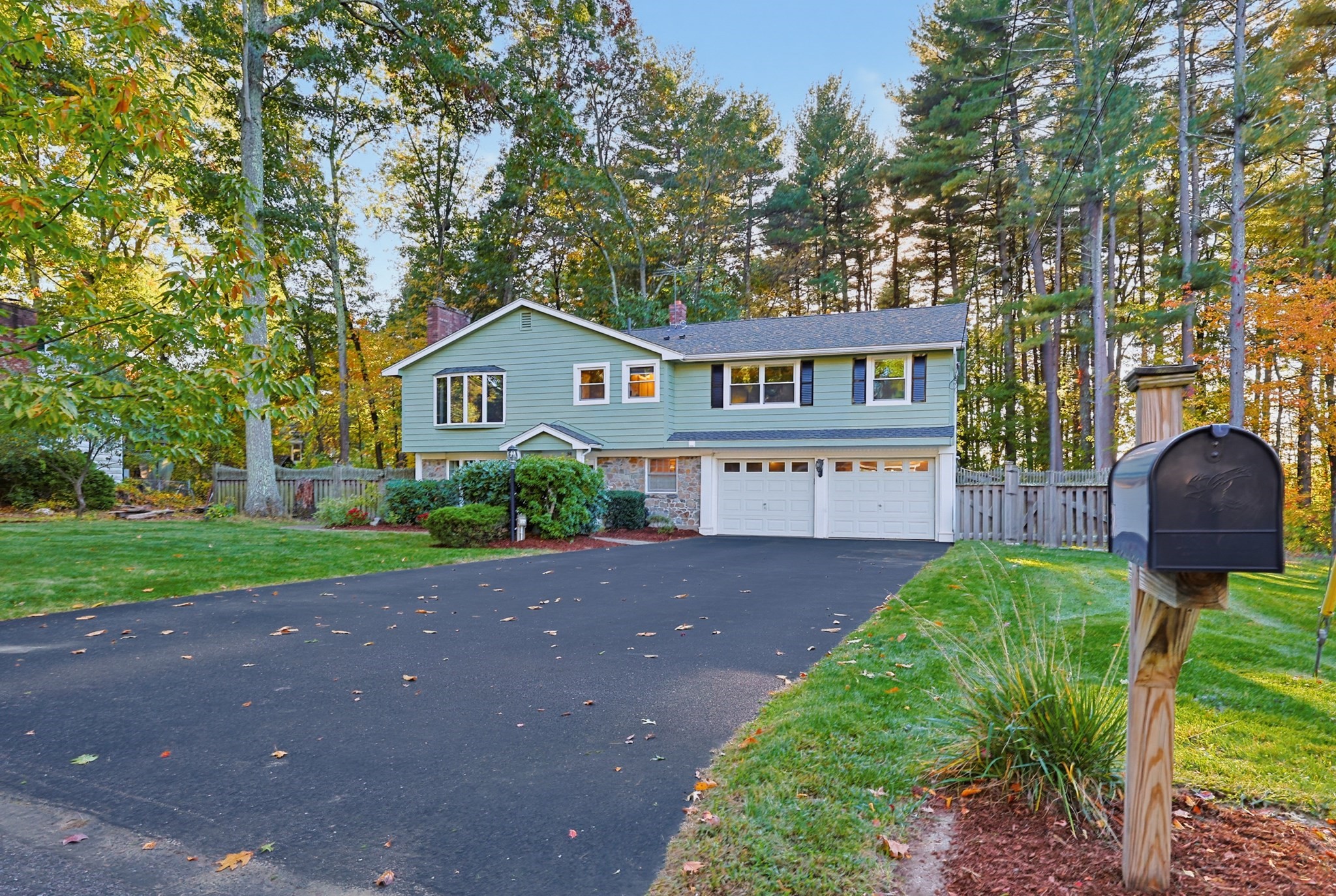 38 Ledgewood Rd Property Photo 2