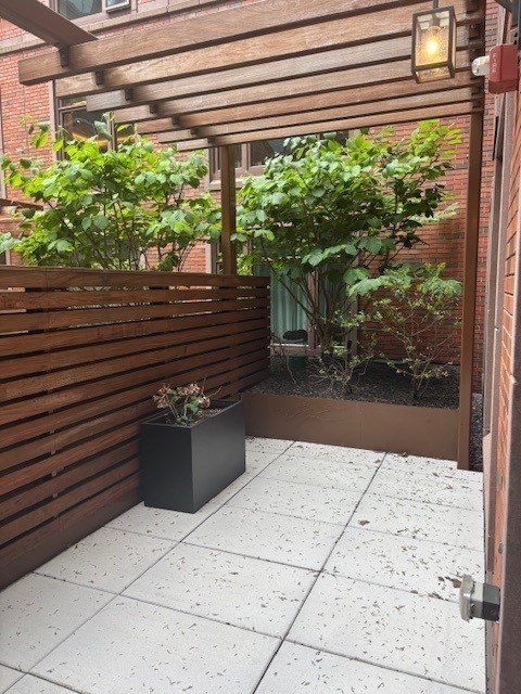 100 Lovejoy Wharf # P Property Photo 6
