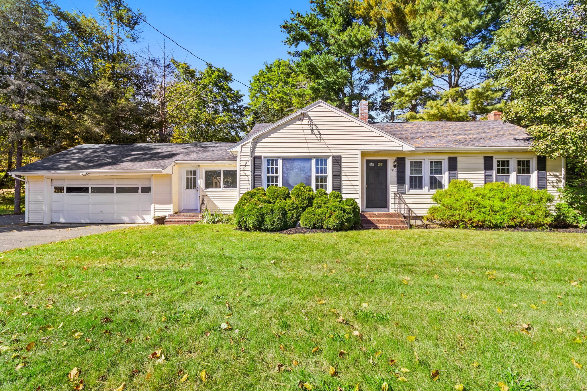 359 Hudson Street Property Photo 1